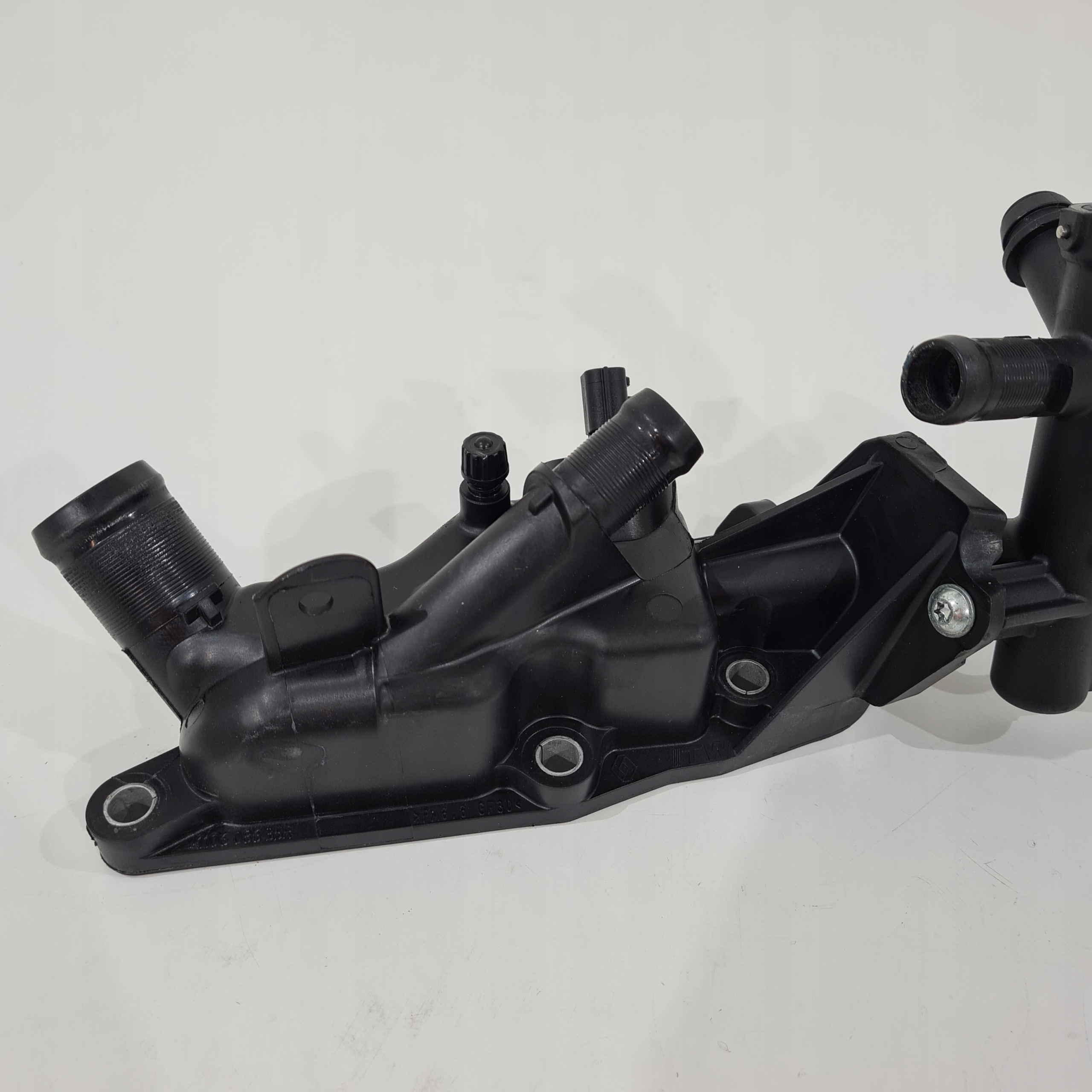SCATOLA TERMOSTATO 110608635R CLIO IV CAPTUR E 0.9 TCE