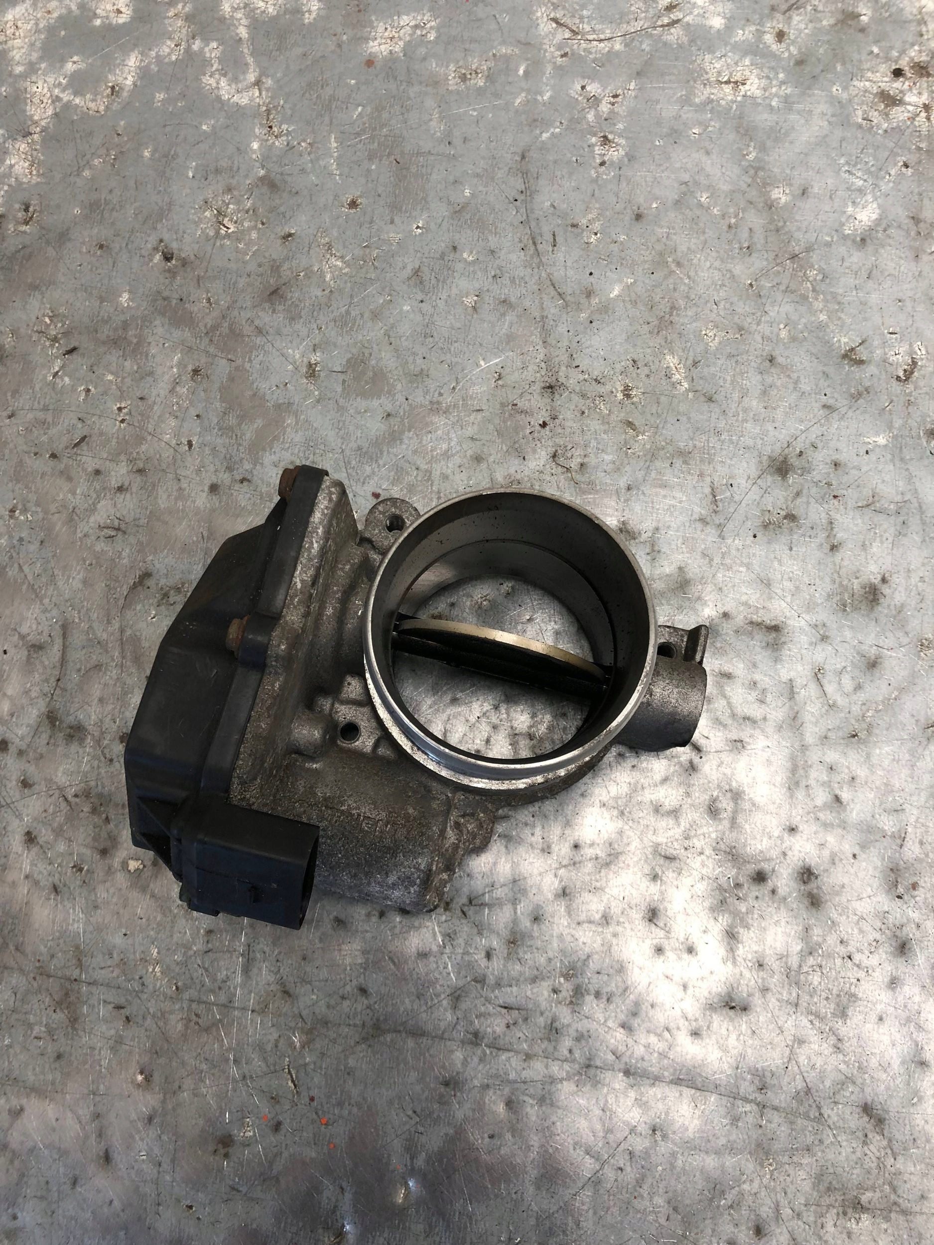 škrtiaca klapka AUDI Q5 LIFT 059145950AF