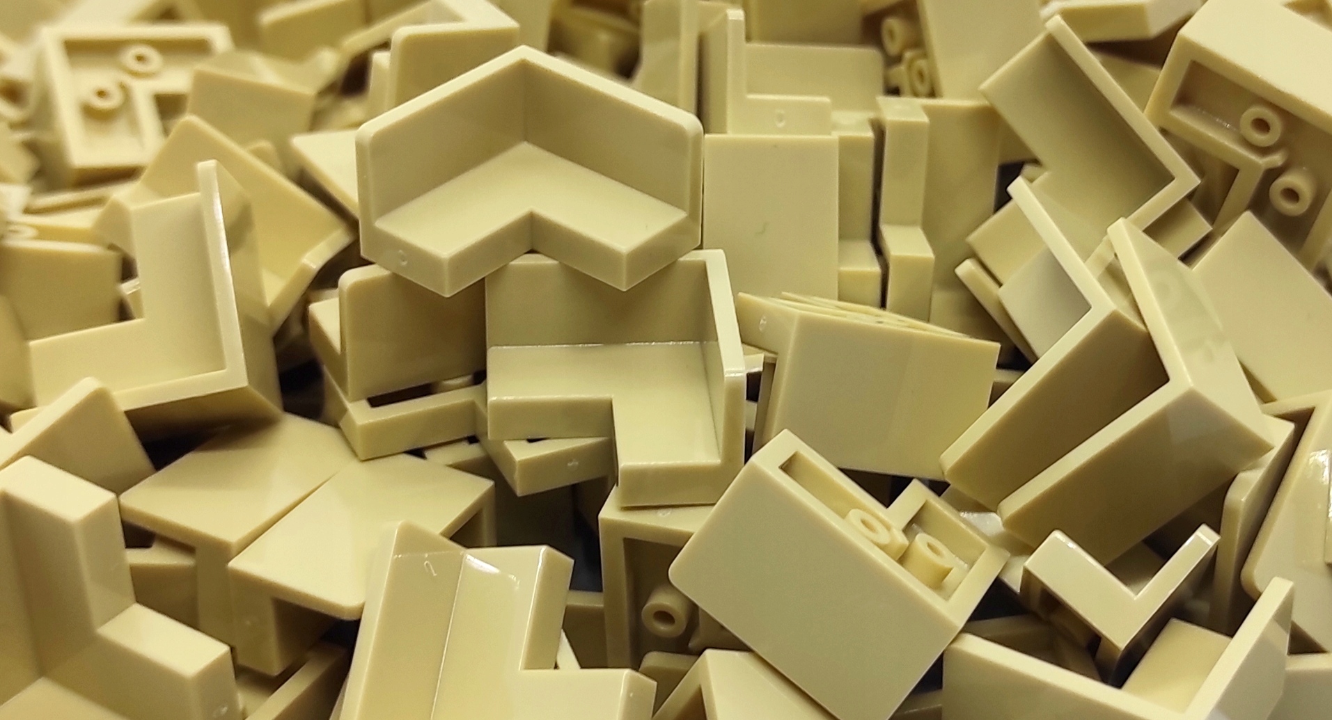 

Lego 91501 Panel Corner 2x2x1 Tan 10szt. Nowe