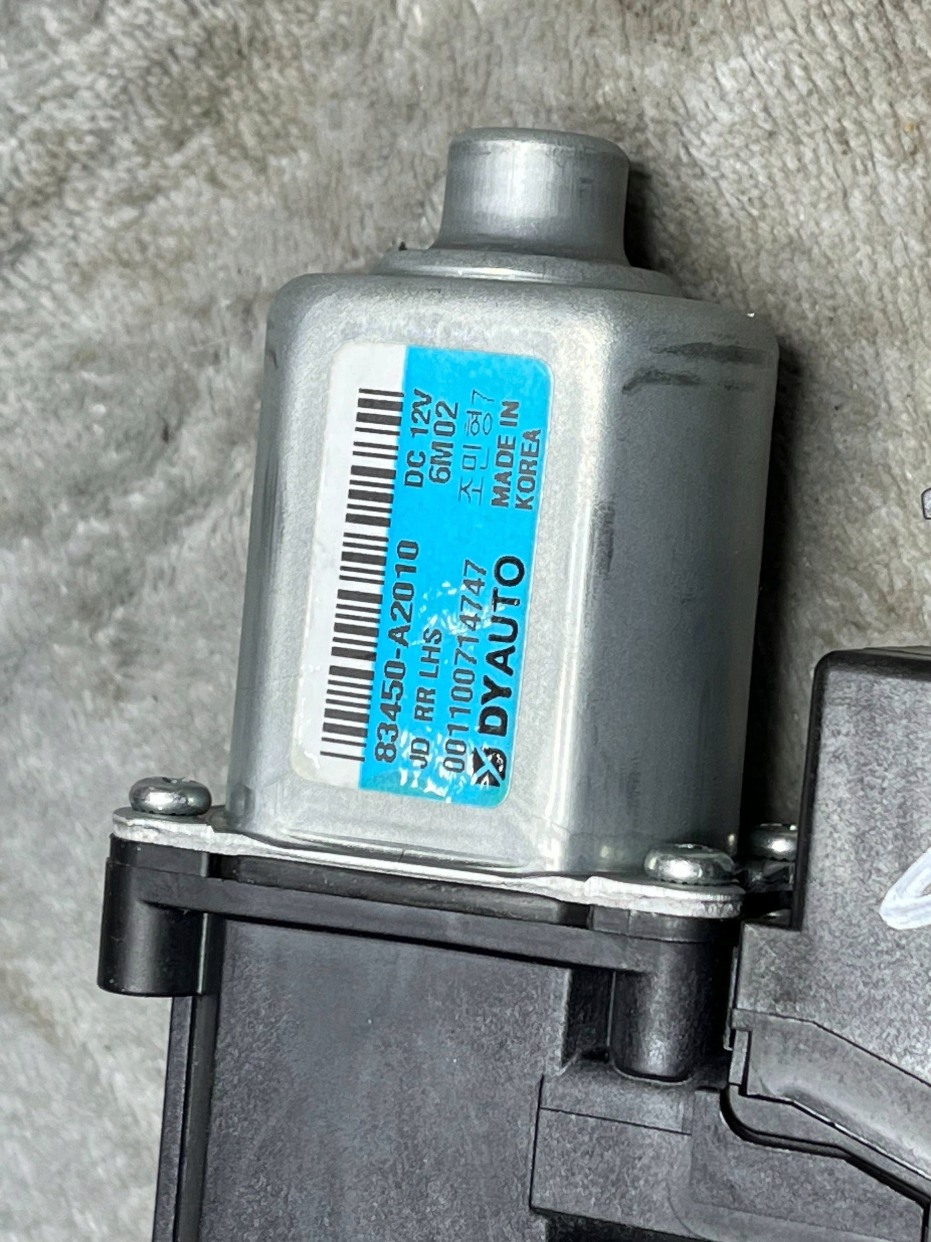 mini motor lifting windows left rear part KIA CEED II 12-18 83450-A2010 !J