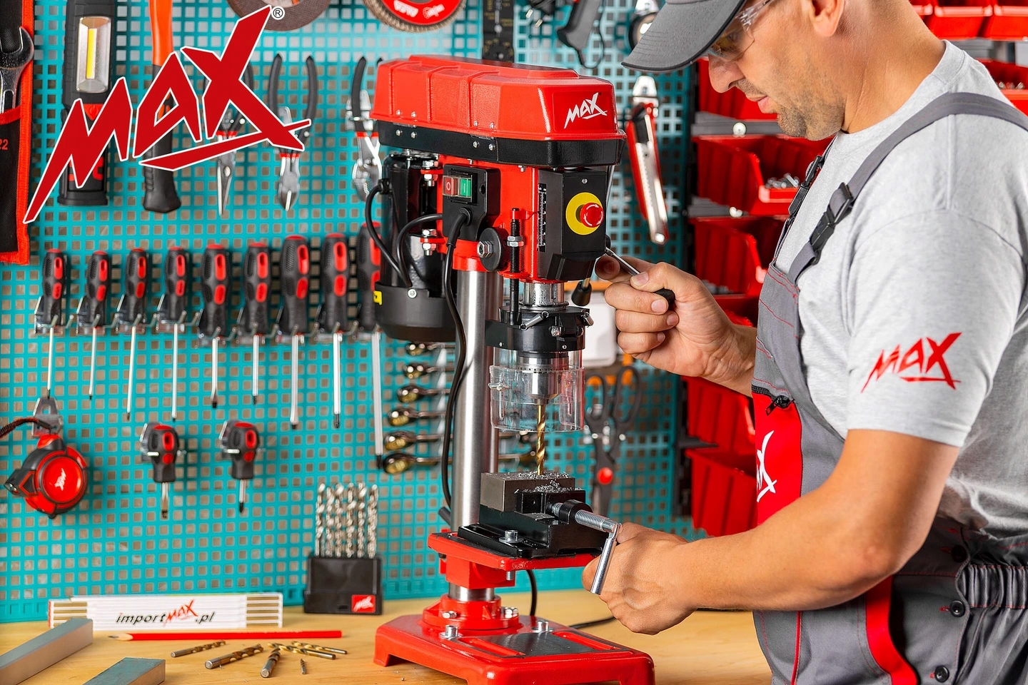 WIERTARKA STOLOWA SLUPOWA KOLUMNOWA 16MM IMADLO Power 1600 W