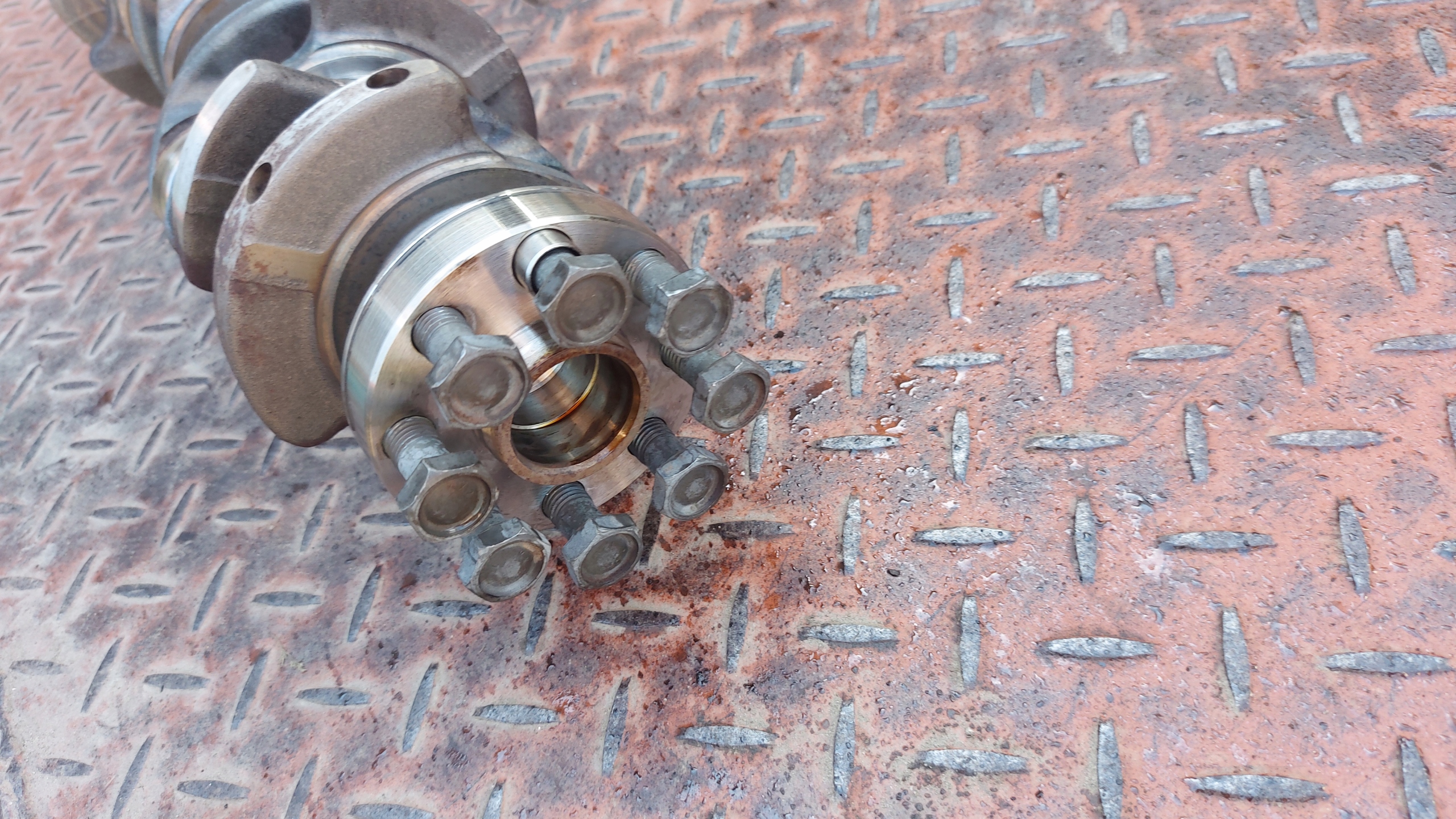 crank BMW 5 E60 E61 525D 2.5D M57 177KM