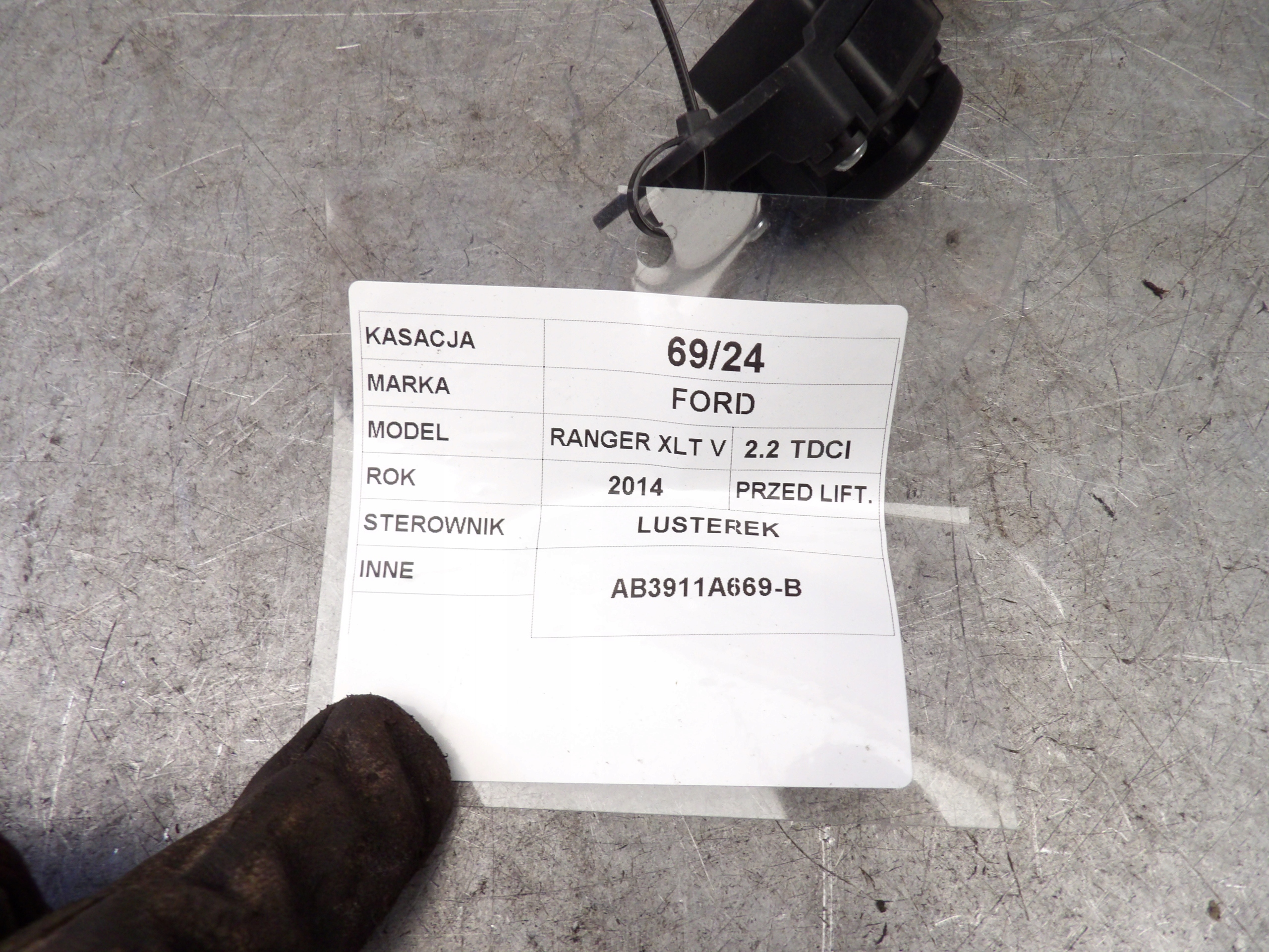 Ford Ranger XLT V control panel of mirrors AB3911A669B