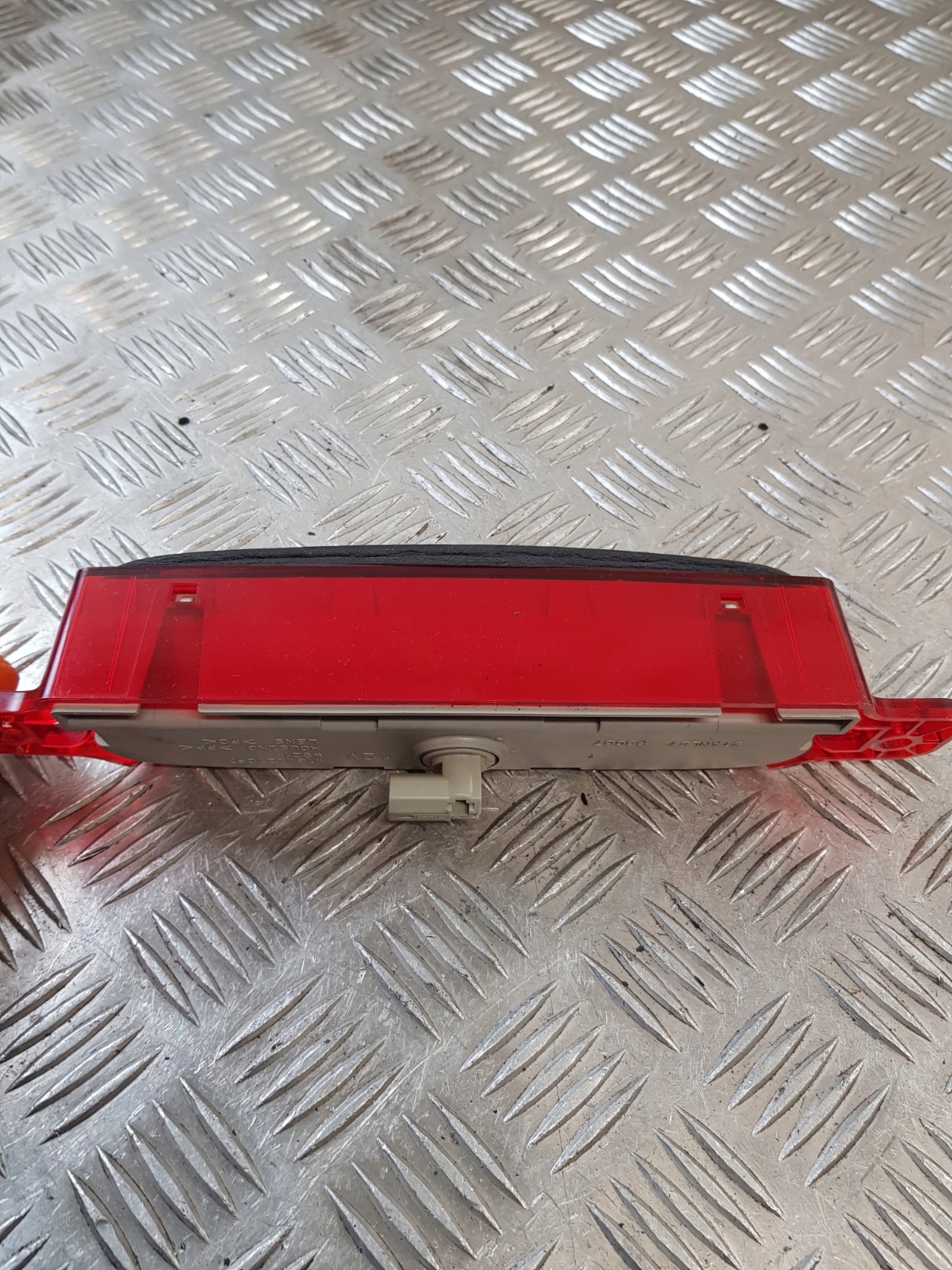 third brake light P3067 MAZDA 3 and sedan 05R
