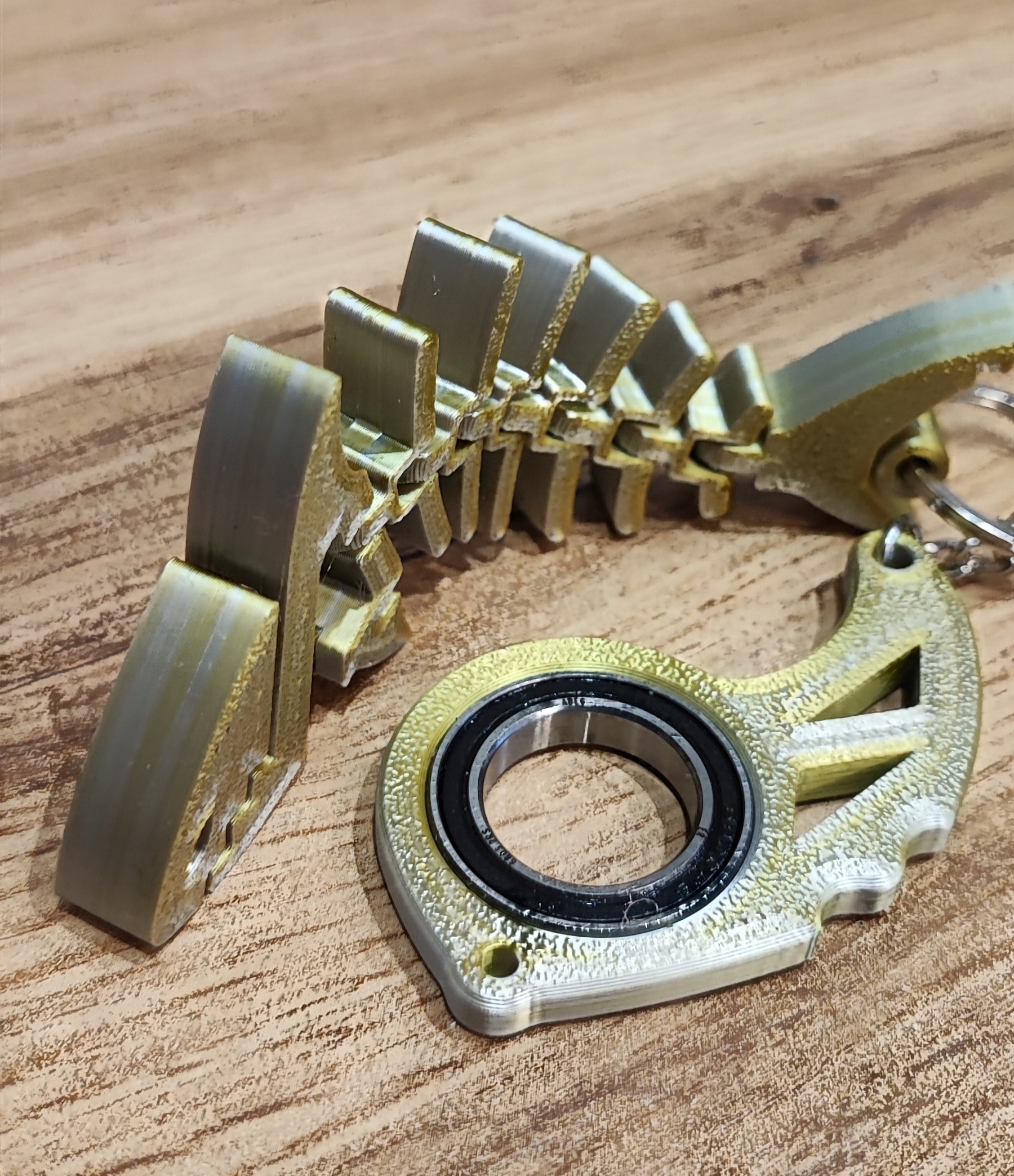 Keyspinner Keyrambit + Rekinek TikTok Key - Na Prezent! GOLD SILVER-Druk 3D Kod producenta 4706378303021