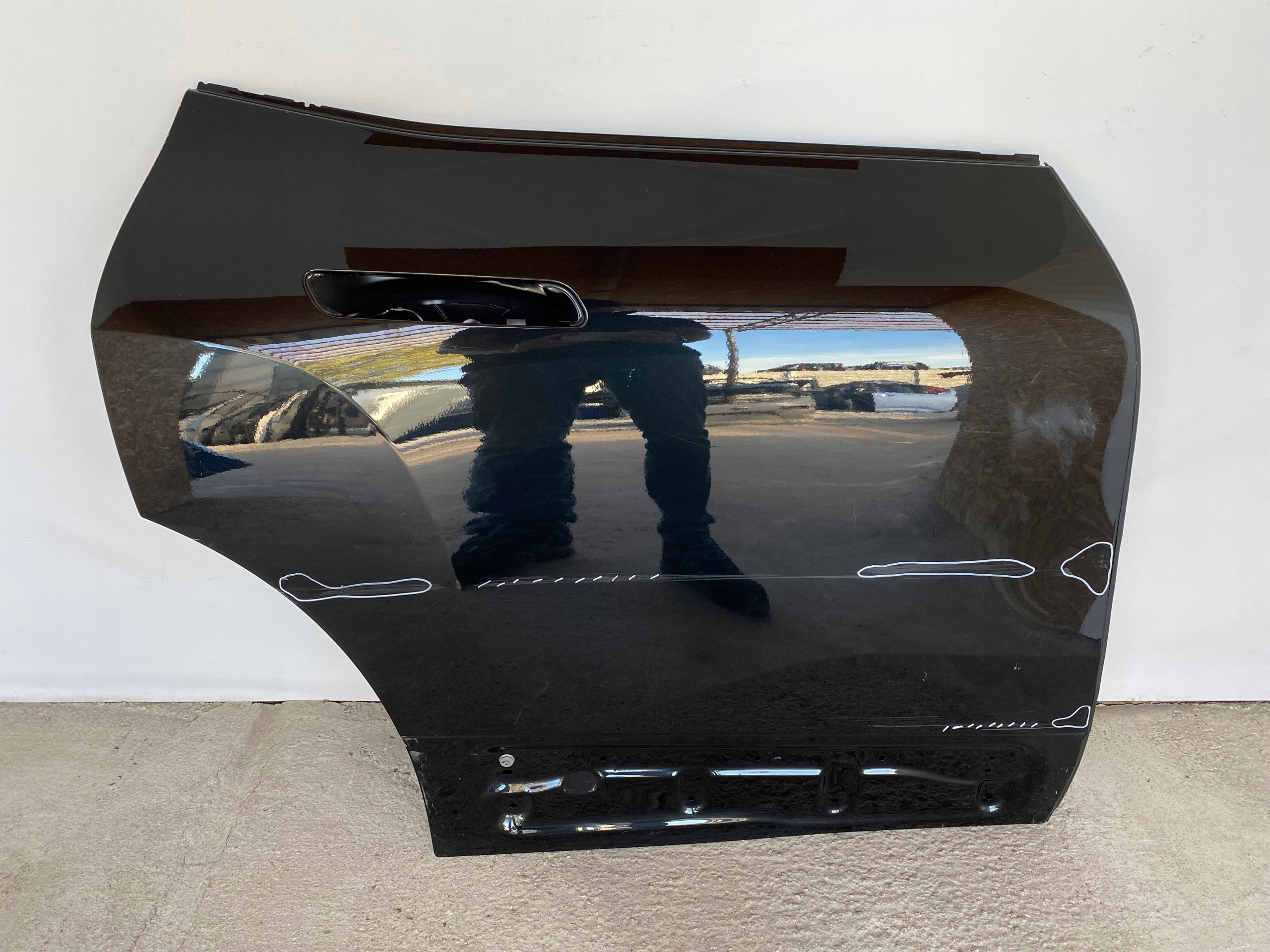 BMW IX i20 DRZWI TYLNE PRAWE TYŁ POZNAŃ (==GIEŁDA==)