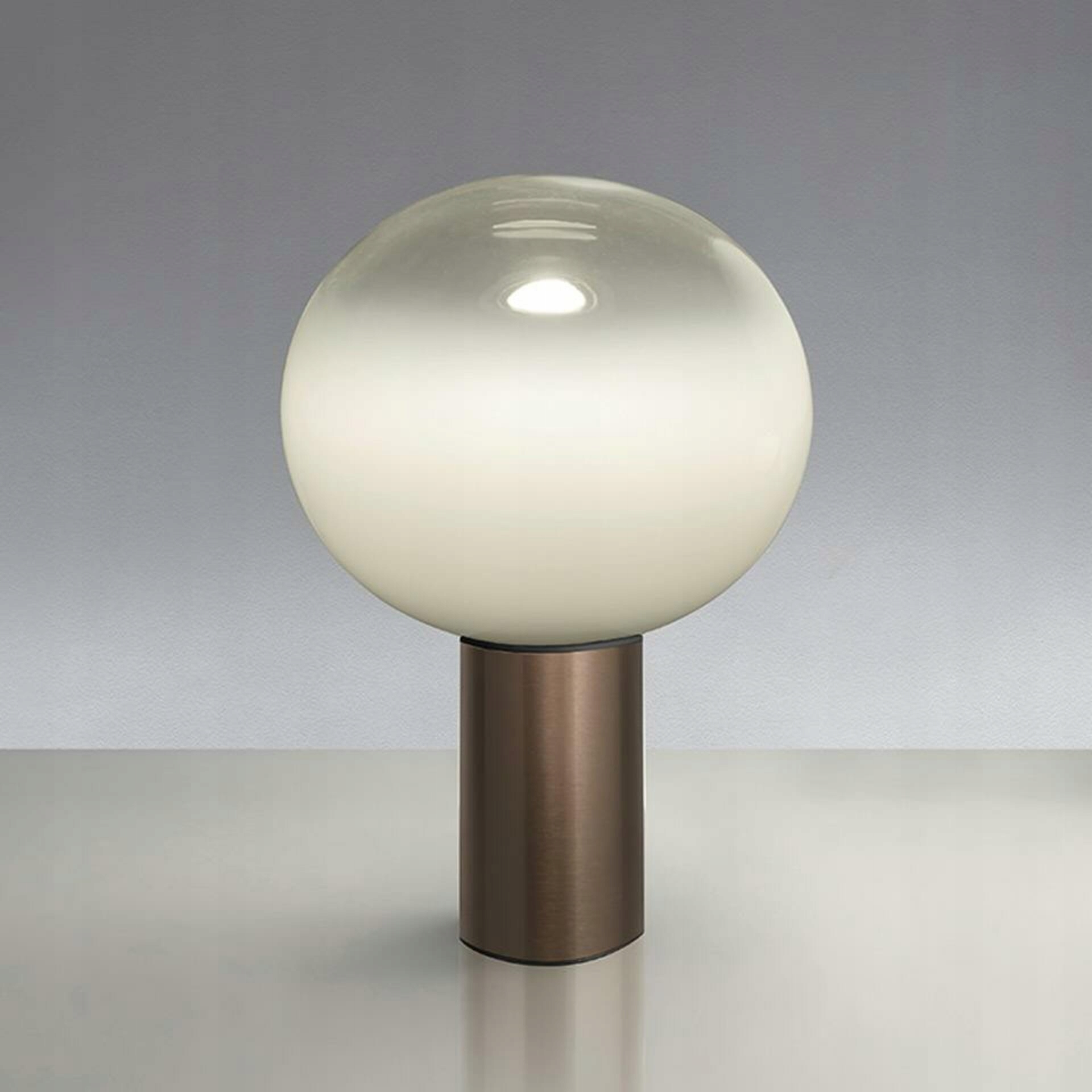 Stolová lampa Artemide Laguna 16, matný bronz, E14, design Matteo Thun