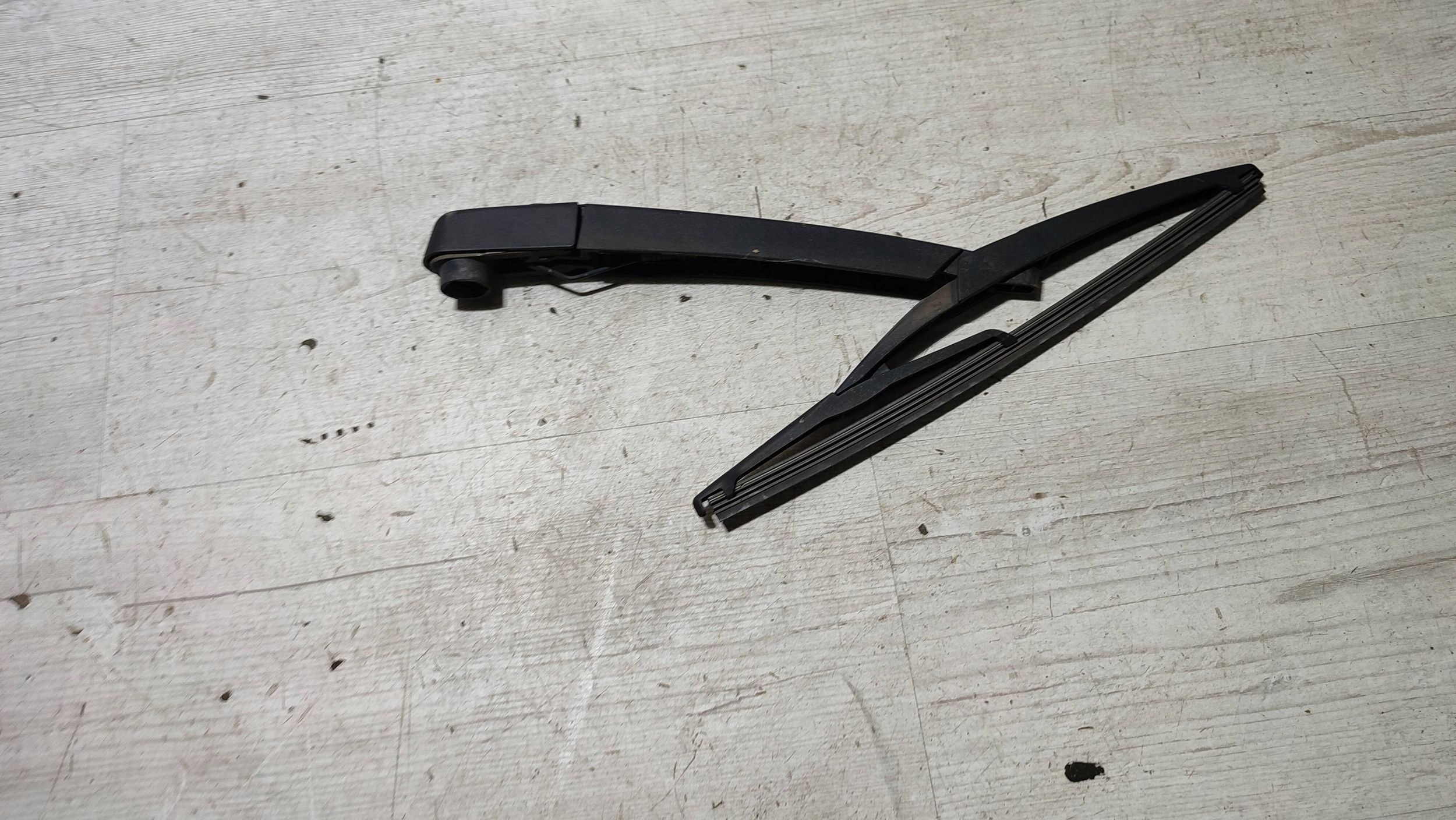 Peugeot 2008 und 2018 wischerarm heck