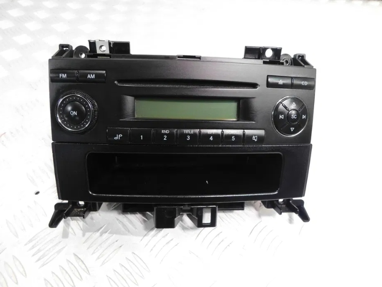 Mercedes Sprinter 906 radio + Handschuhfach Halter 06-16r