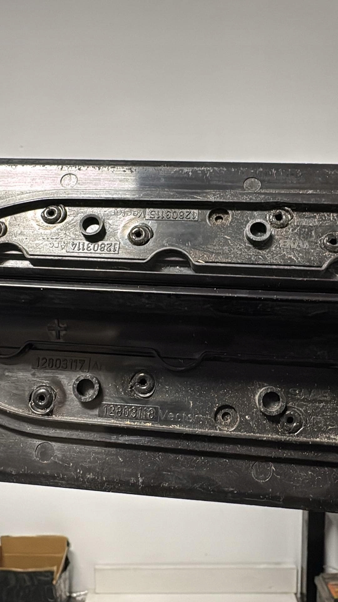 SAAB 93 ii 9-3 02-07 moulding mouldings threshold VECTOR plastic left right