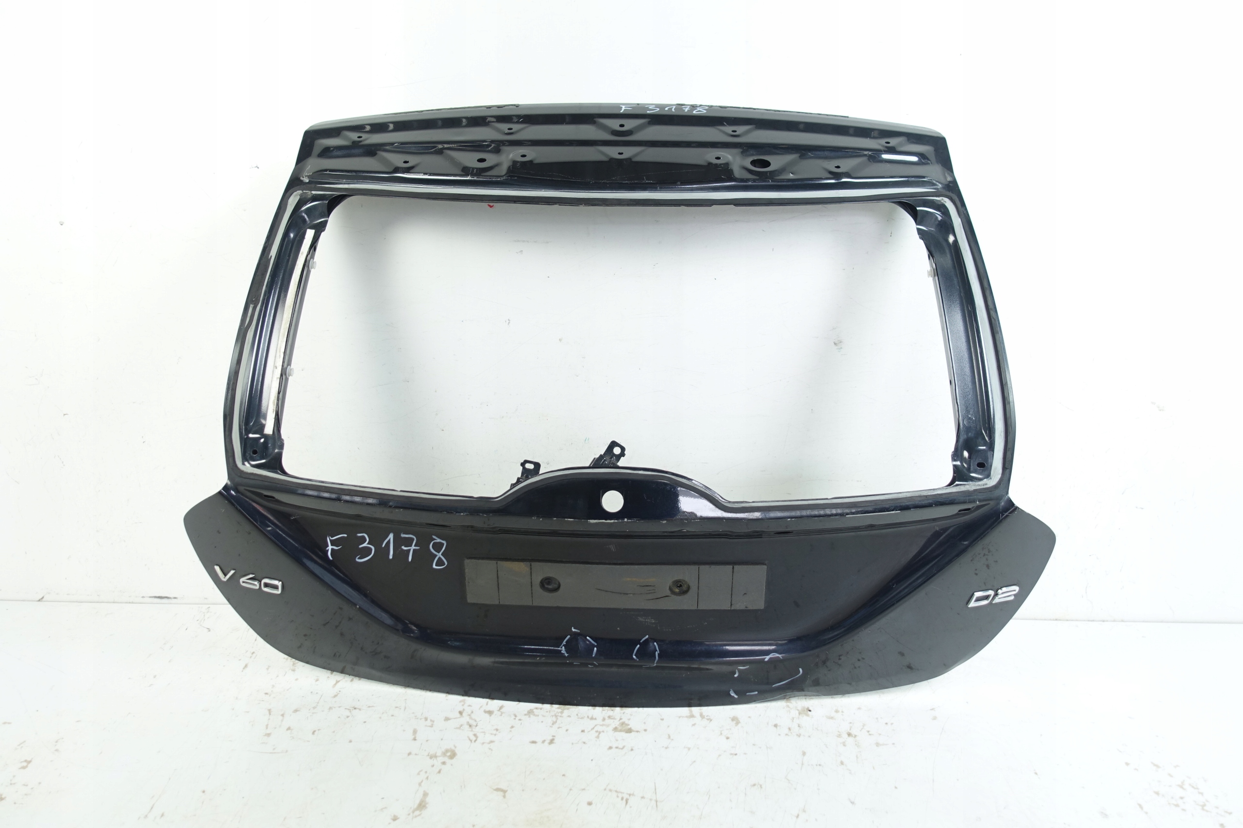 VOLVO V60 2010- trunk door cover boot
