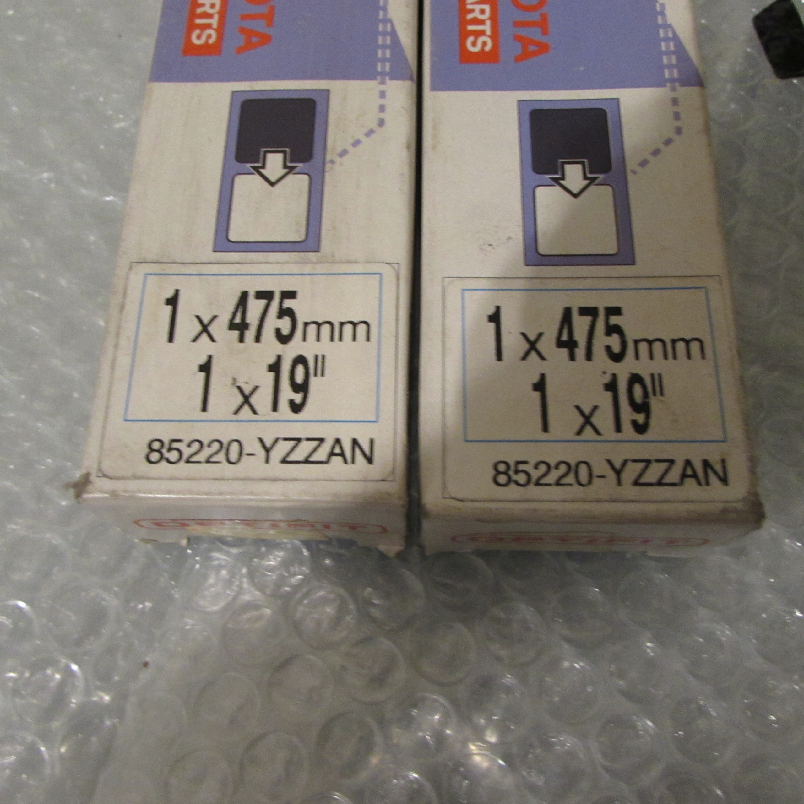 

Toyota (oryginalne Oe) 85220-YZZAN