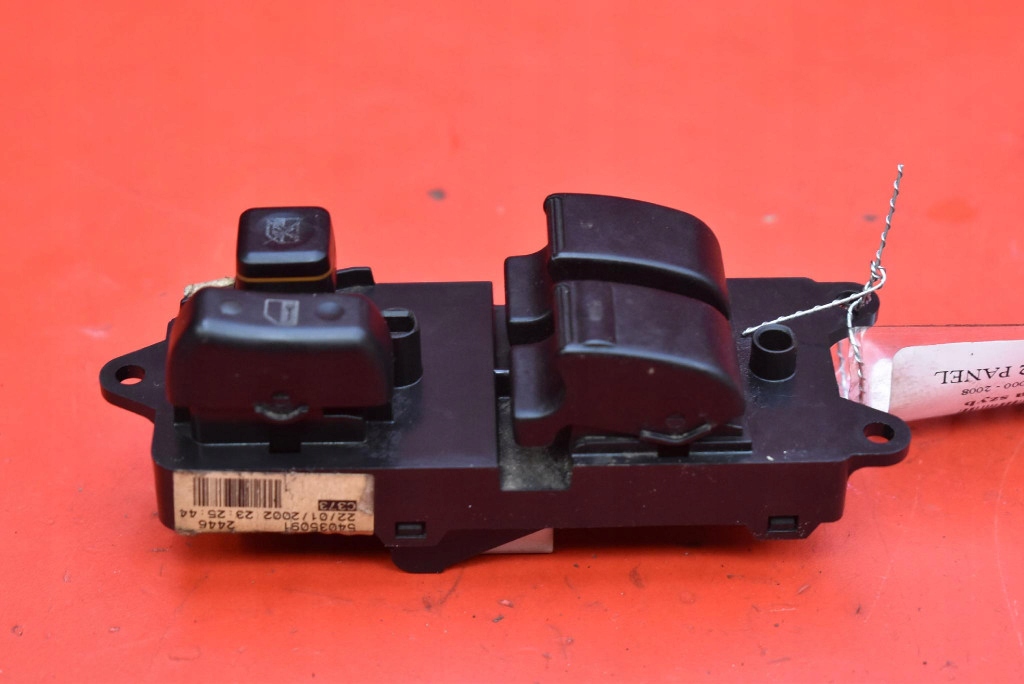 control panel of the window EU 84820-02110 TOYOTA COROLLA E12 00-08