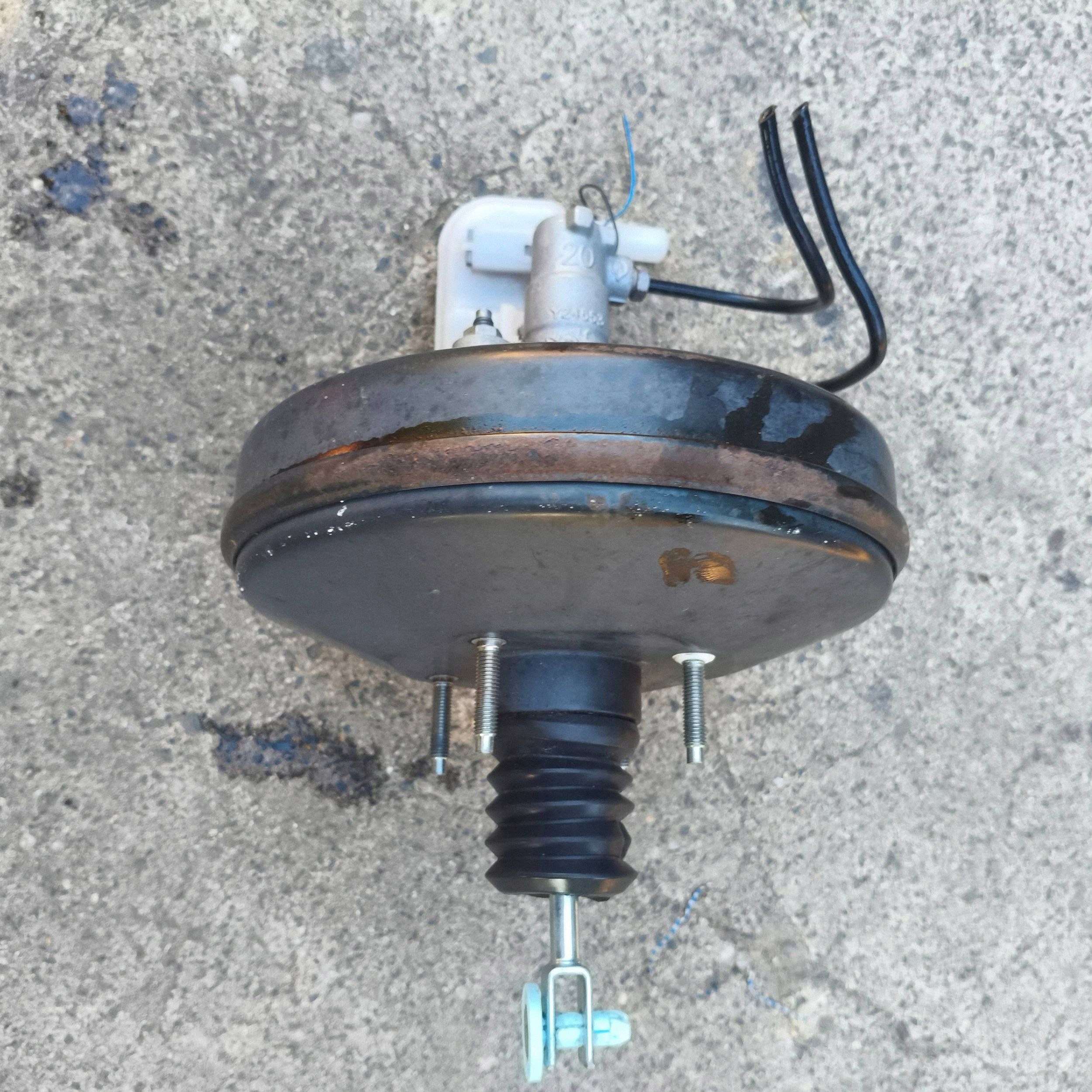 Servo bremsen Ford Fiesta MK7 LIFT 2014