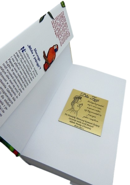 PAMIĄTKA KOMUNII GRAWER BIBLIA DLA MŁODYCH PAPUGA ISBN 9788365889034