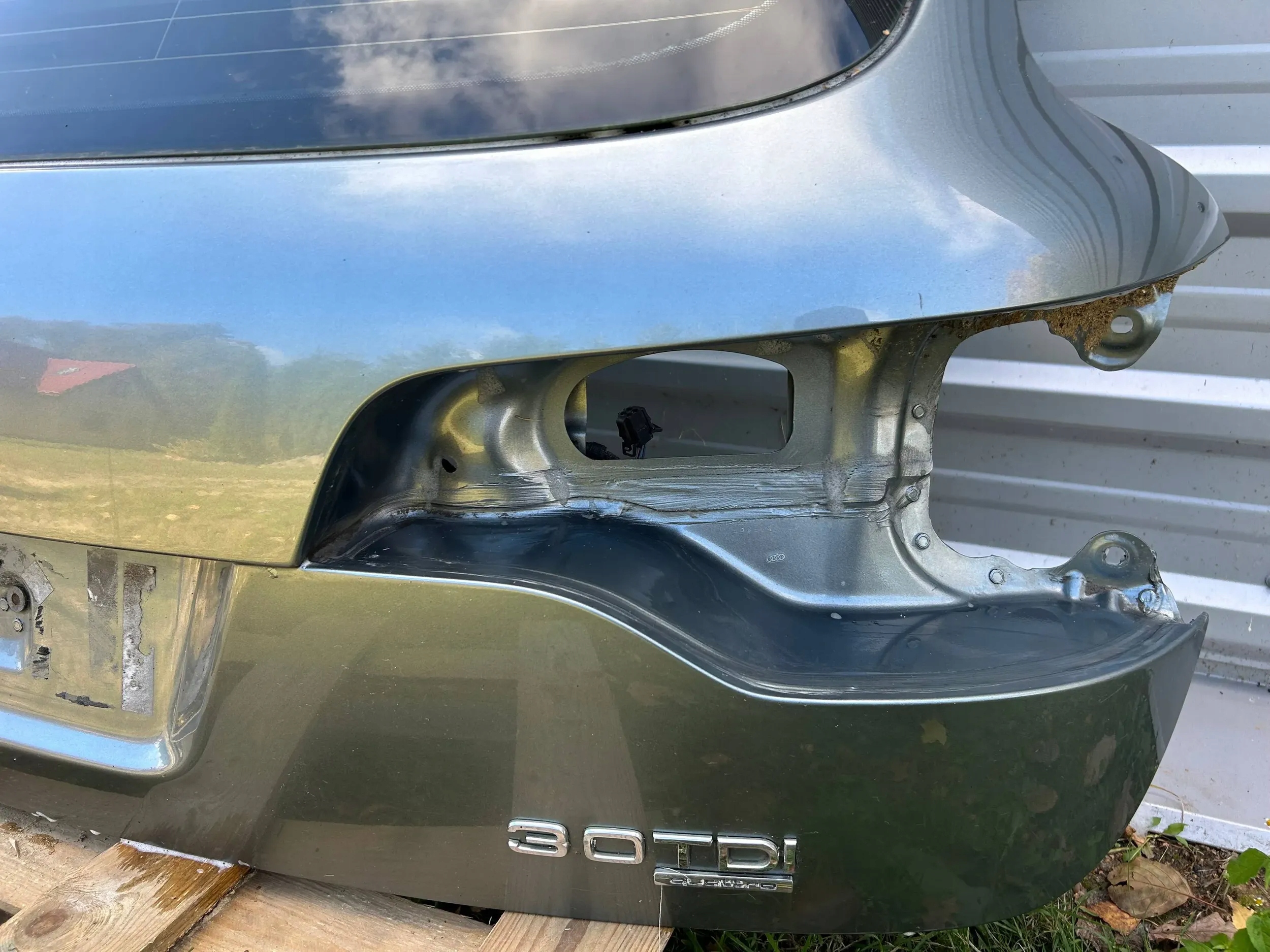 trunk door boot Audi Q7 4L 2008 4L0827159A LY7E