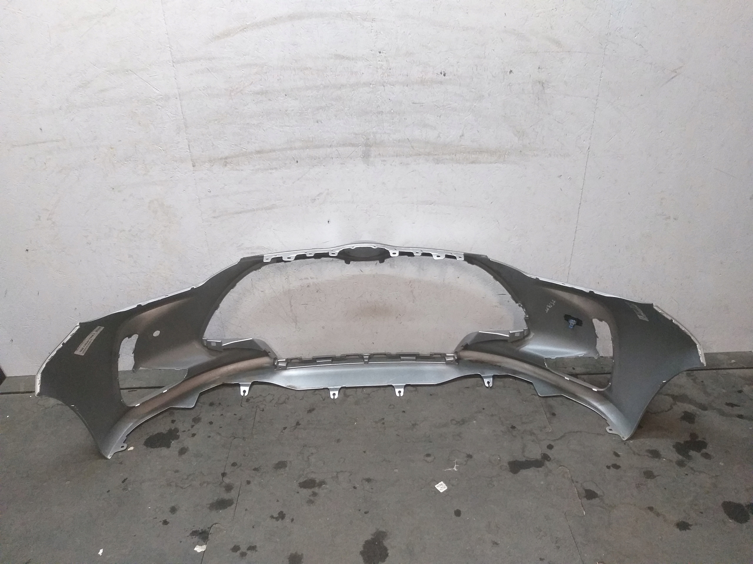 BUMPER FRONT TOYOTA YARIS IV 4 20