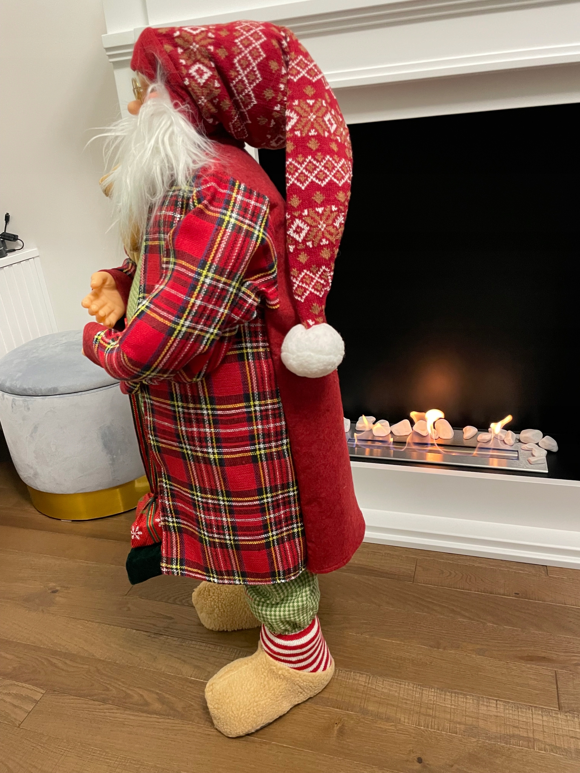 ŚWIĘTY MIKOŁAJ DUŻA FIGURKA PREZENT NA ŚWIĘTA Szerokość produktu 22 cm