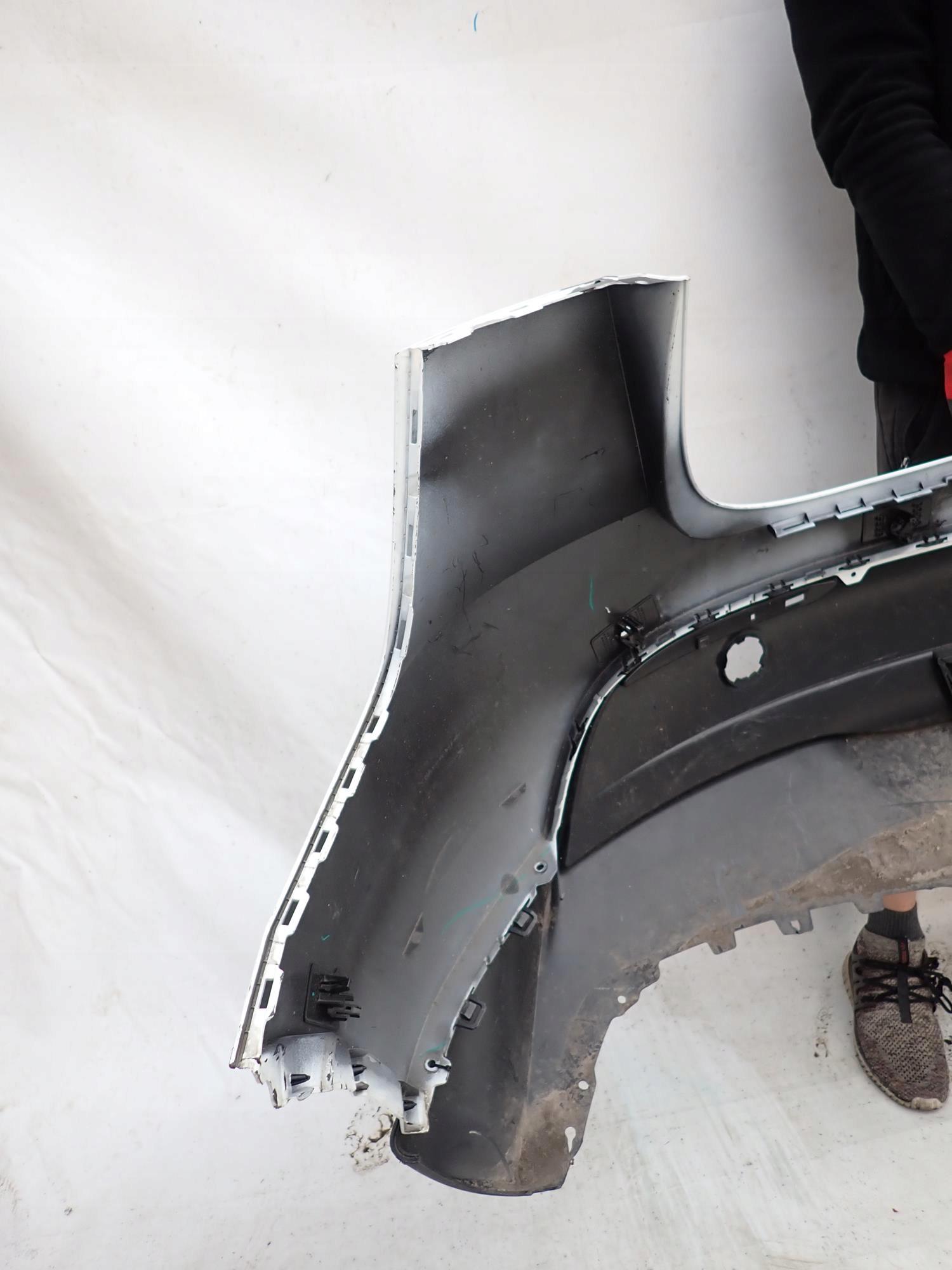 TESLA MODEL Y 20-> bumper rear part rear PDC