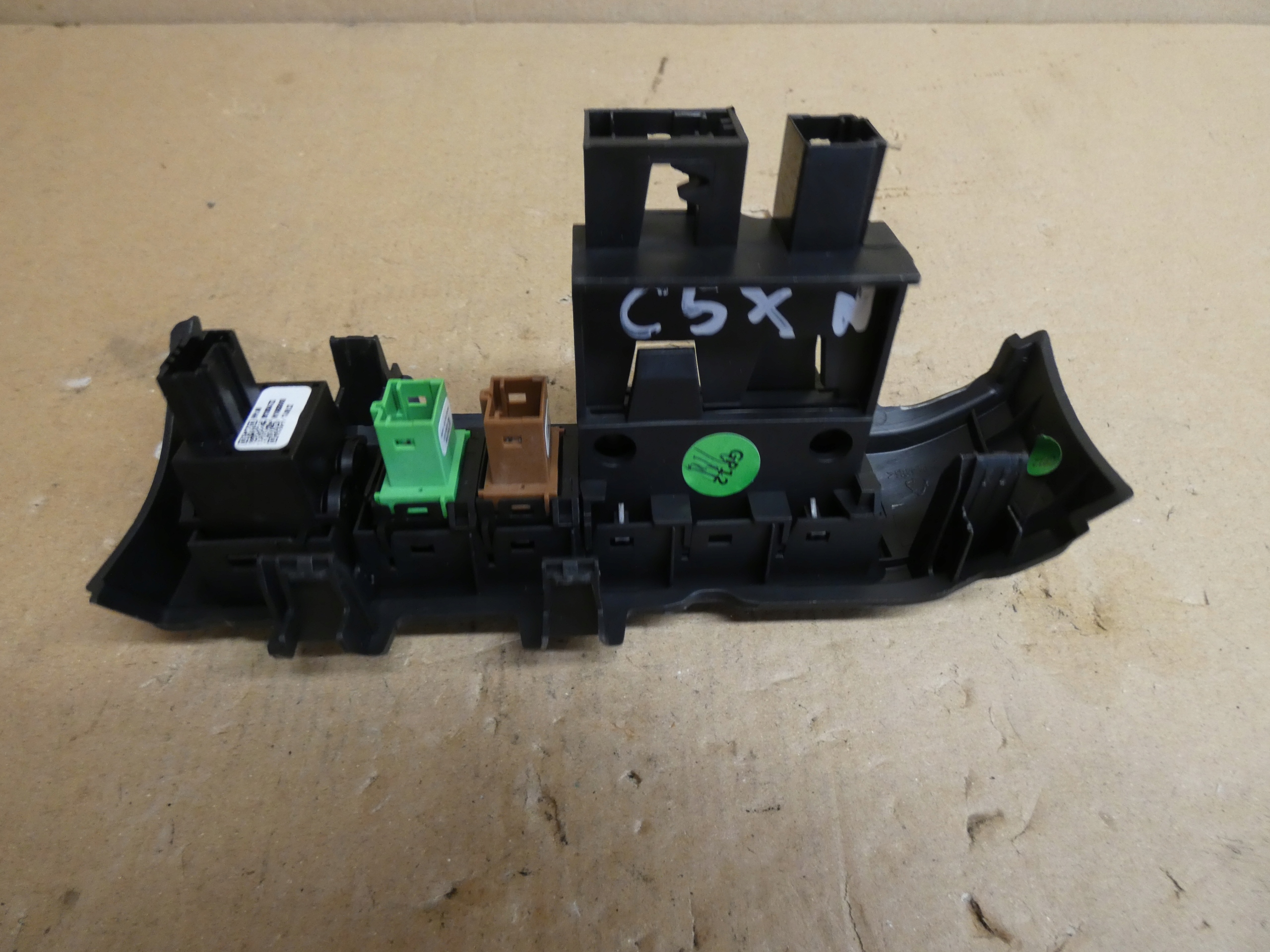 Schalter grzania des Lenkrads Citroen C5X 98167461ZD