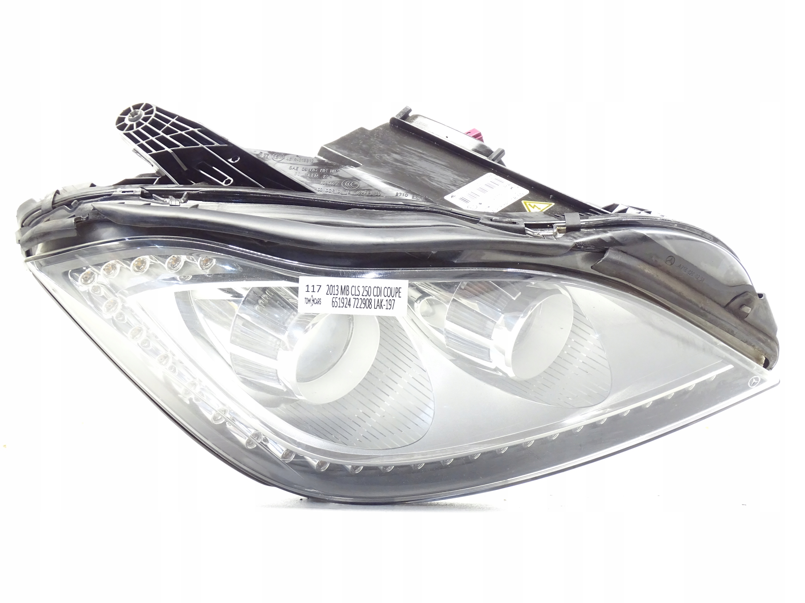 REFLEKTOR light right front front BI XENON MERCEDES CLS 250 A2188201859