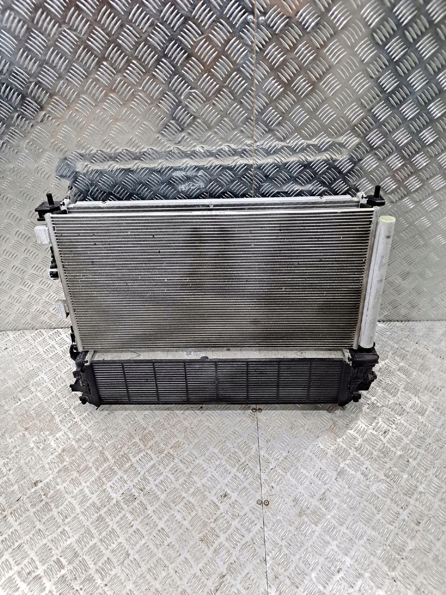 CHŁODNICE WENTYLATOR FORD KUGA MK3 2.0D 150KM LX61-8C607-AC