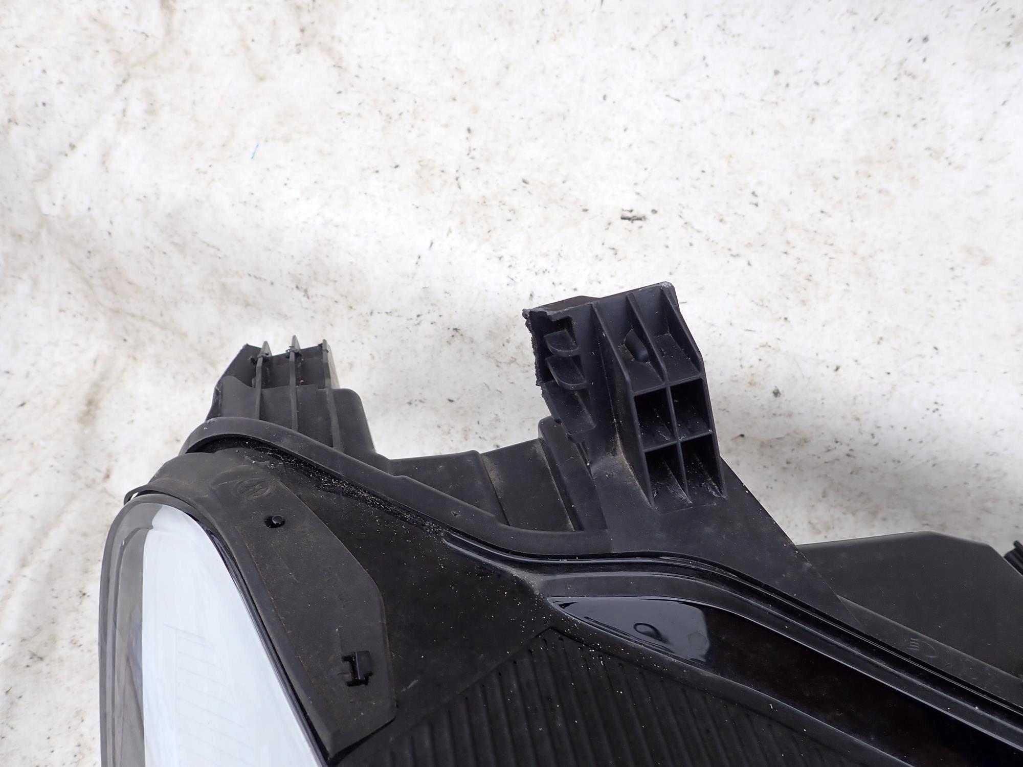 VW ID 3 ID.3 19-> light front front right