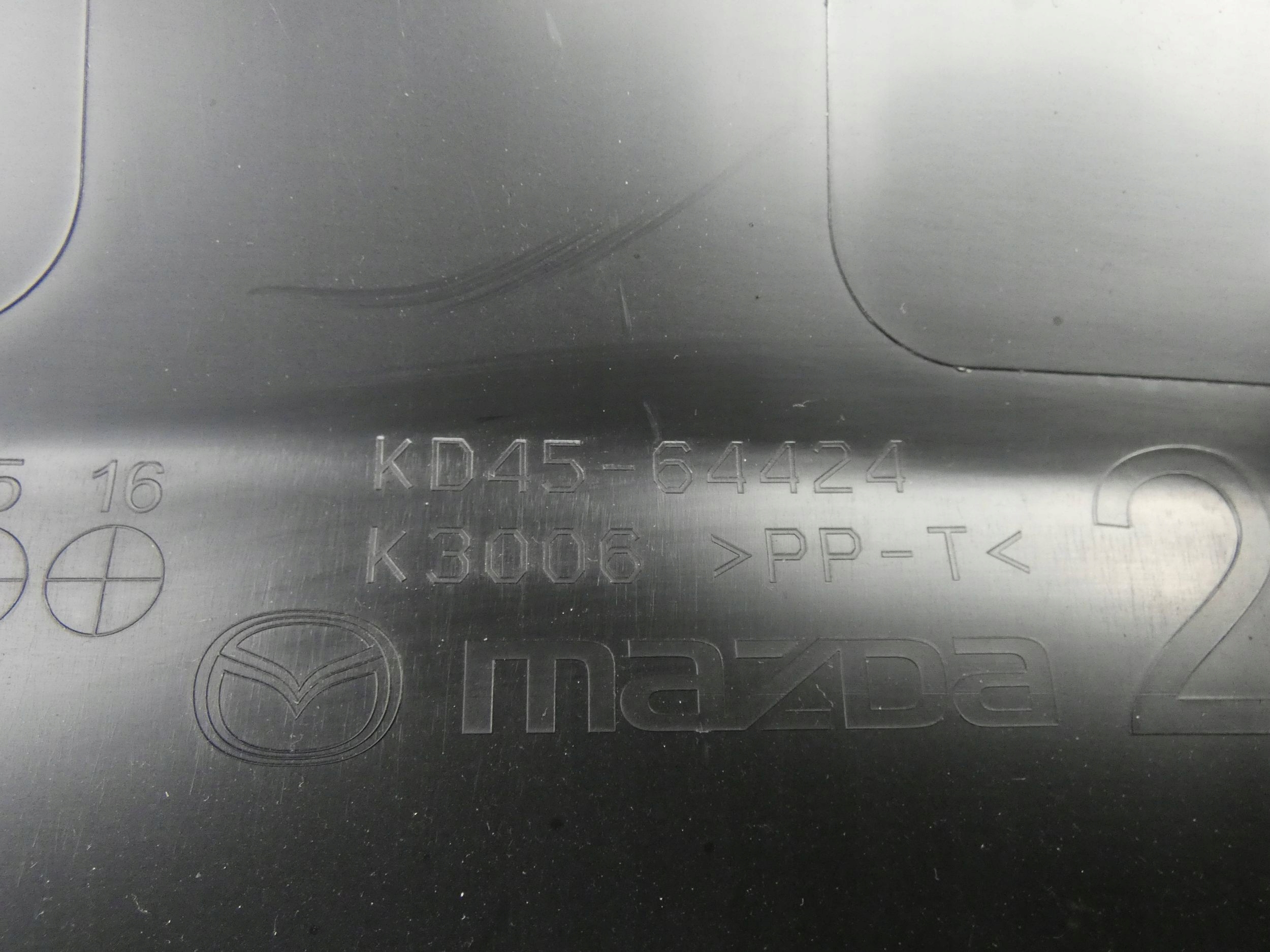 MAZDA CX5 CX-5 2012-2017 fedél TUNELU SRODKOWEGO far hátso