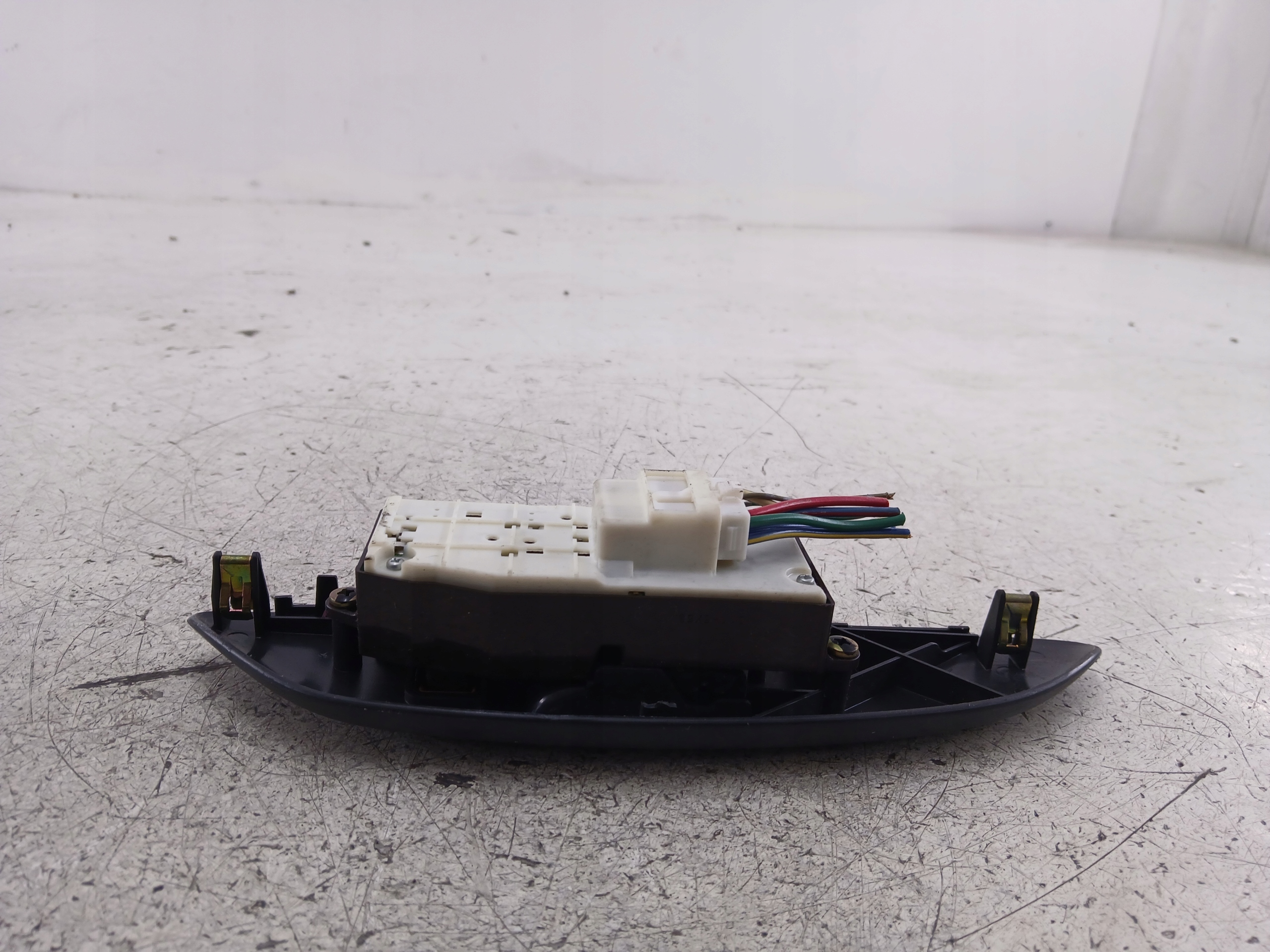 TOYOTA YARIS a PANEL okna levý předek 3D