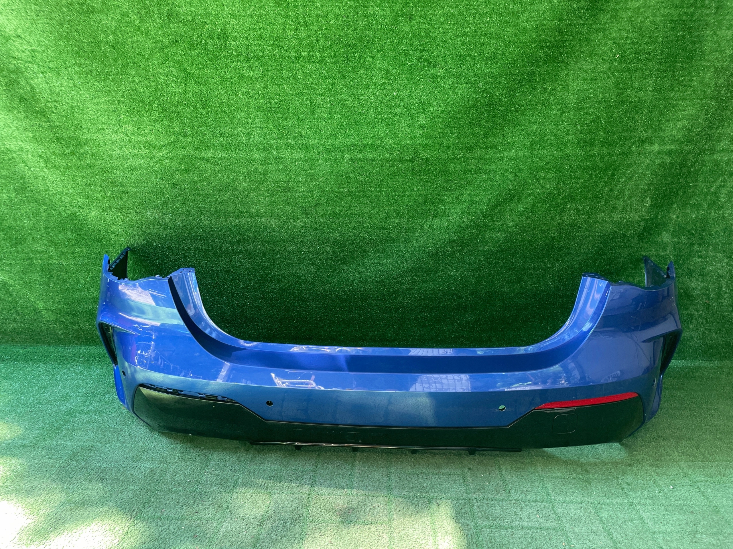 BMW 3 G21 bumper rear part m-packet Performance 340i 340d PDC