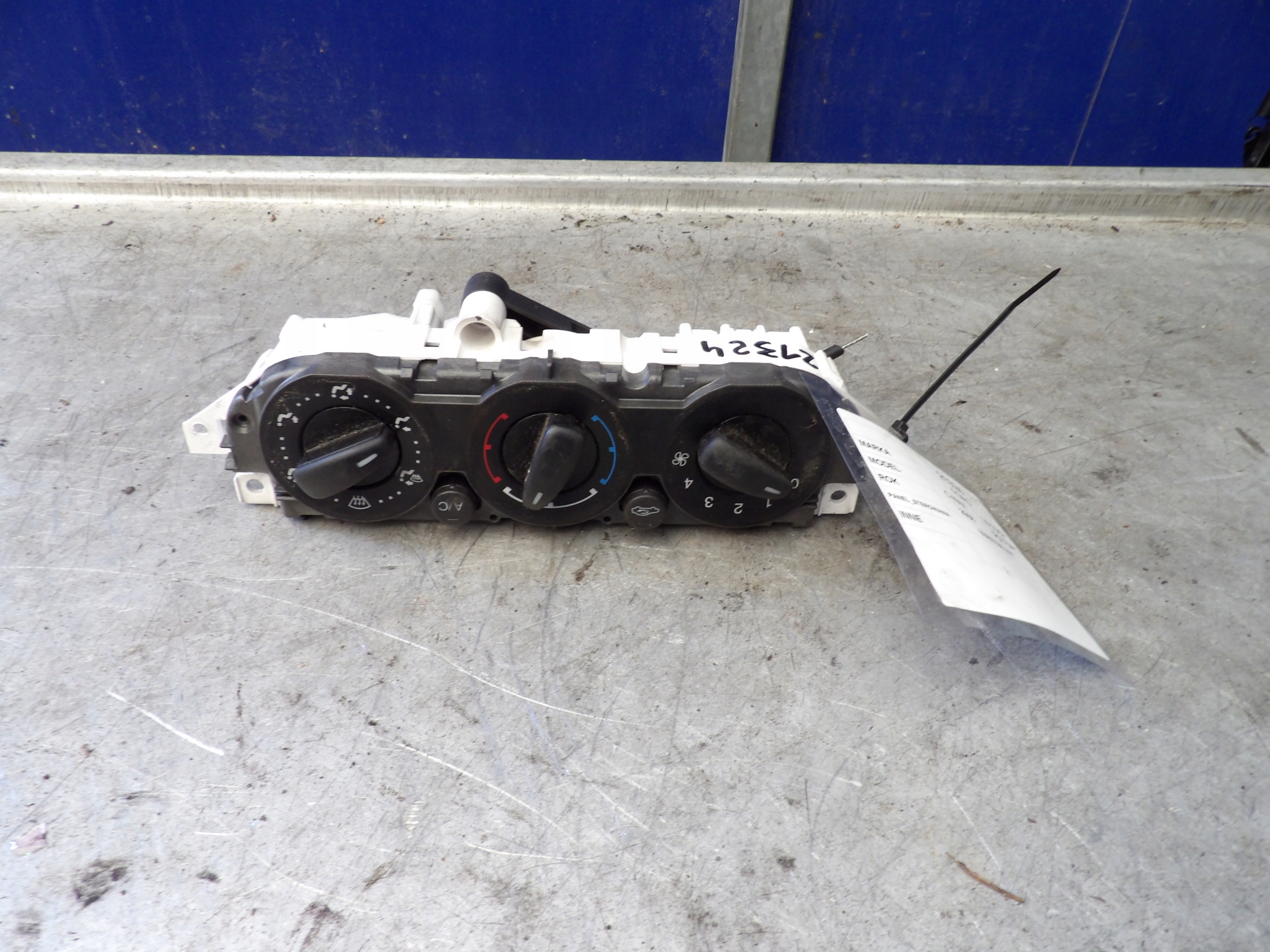 Ford C-MAX control panel 7M5T-19980-BA 69607333