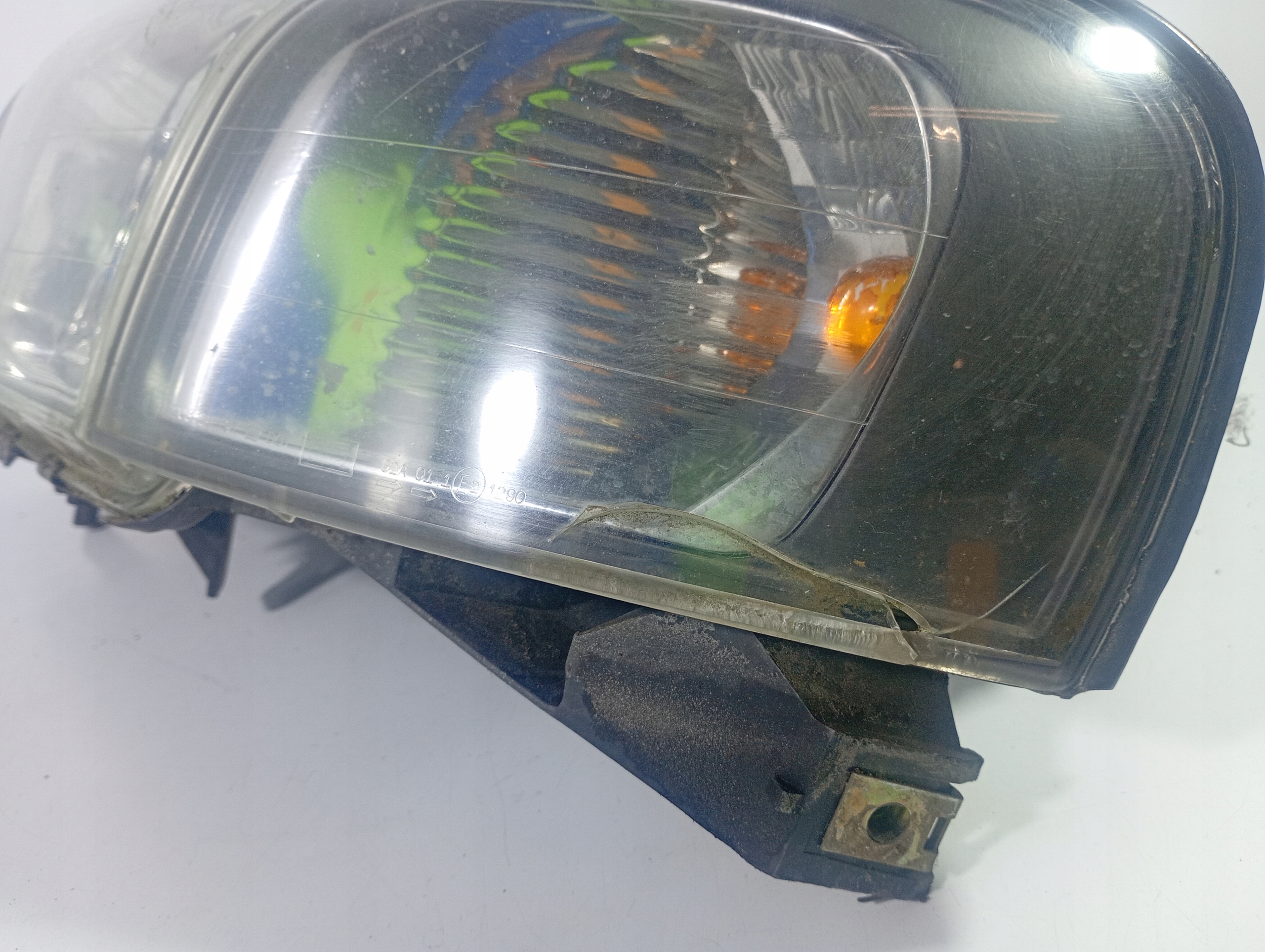VOLVO S80 1 and 99-06 light left front REFLEKTOR left front OE 8693557