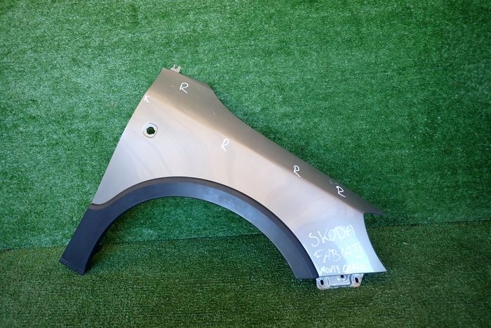 SKODA FABIA II MONTE CARLO 07- fender right front front