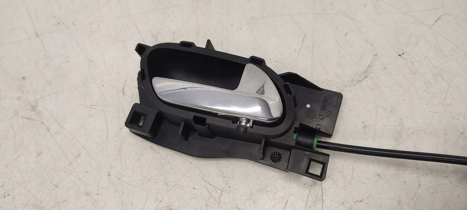 lock door front front right Citroen C4 and 1,6 HDI