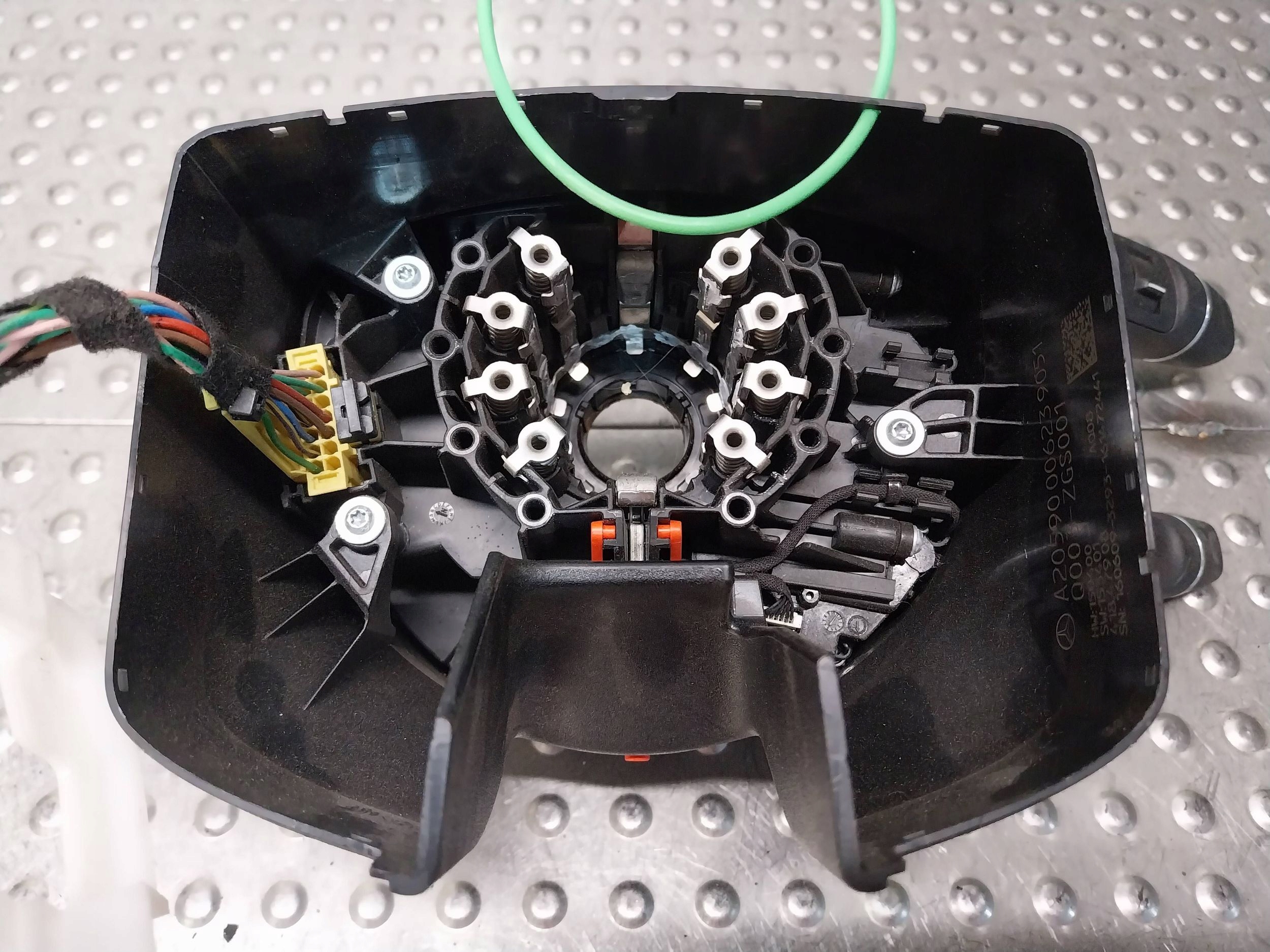 steering wheel levers and controls control ring A2059000623 MERCEDES W205