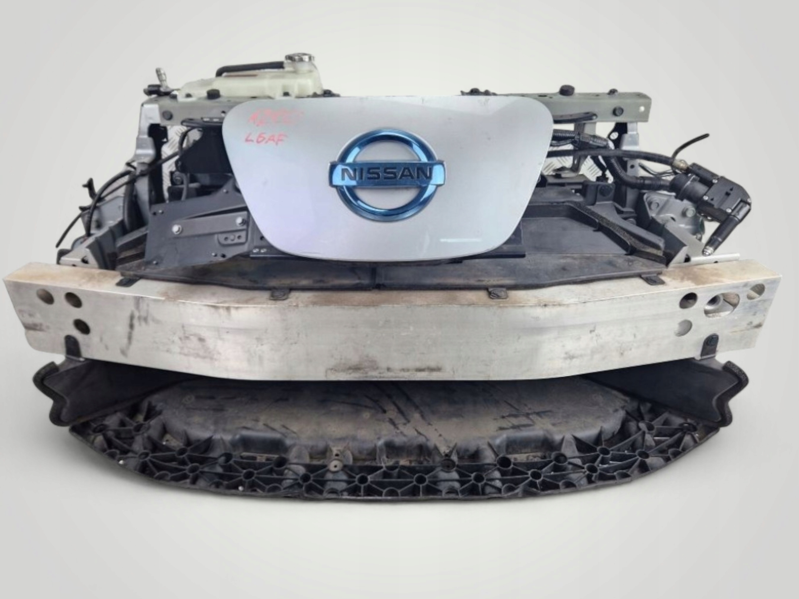 LEAF I ZE0 CHŁODNICE WENTYLATORY WZMOCNIENIE CZOŁOWE BELKA PAS PRZEDNI