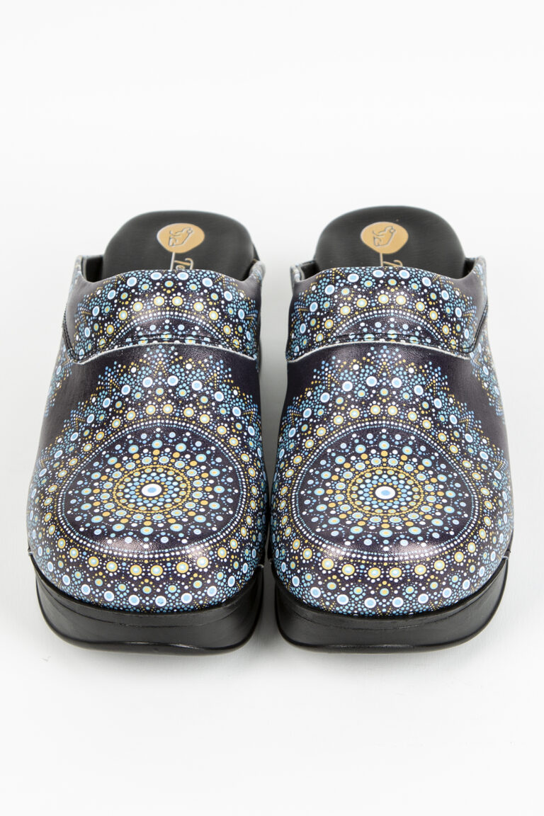 Buty medyczne klapki Air Clogs obuwie chodaki ze wzorem mandala 39