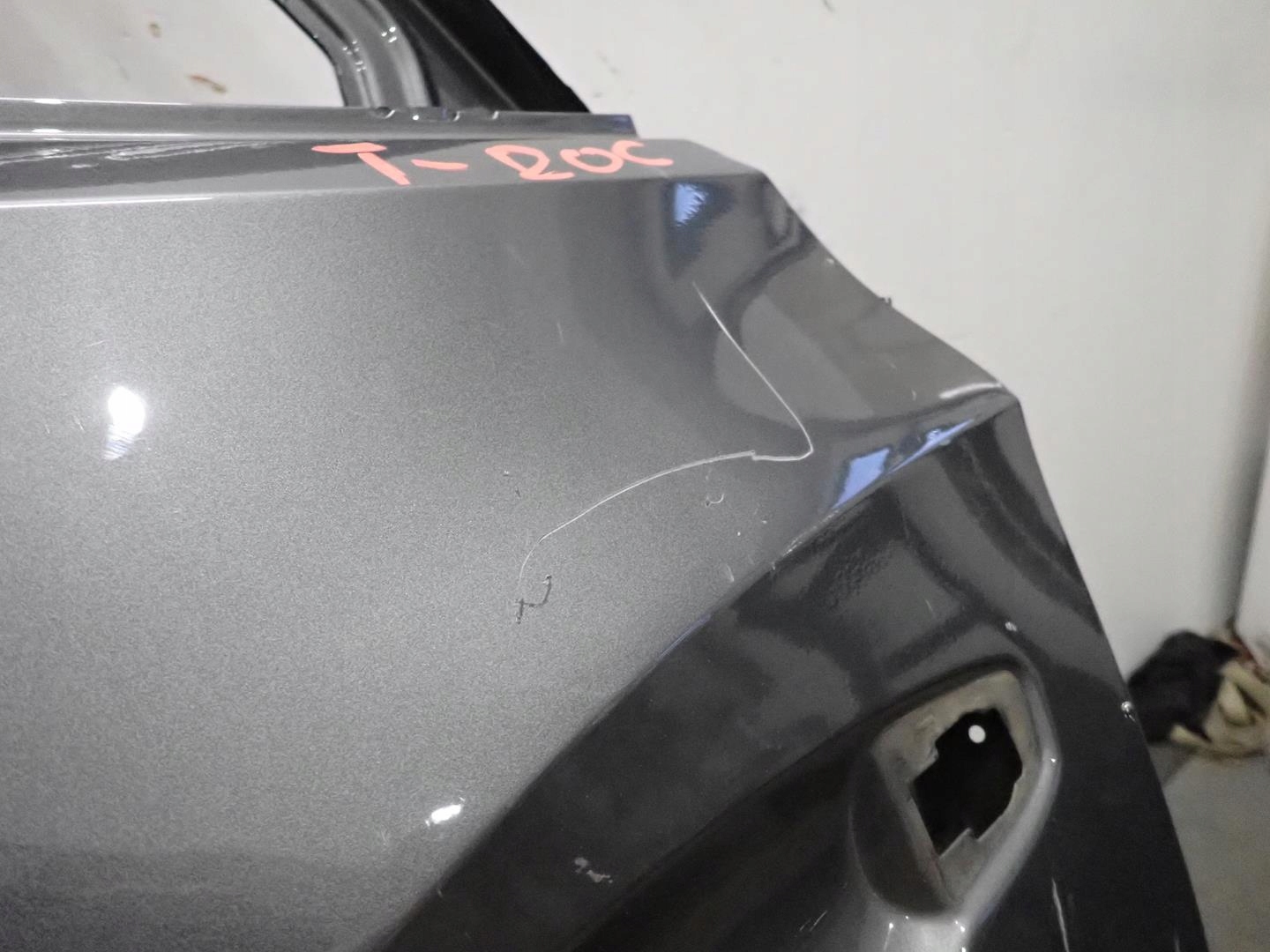 door rear part rear. left VW T-ROC 2018- 2GA833311K