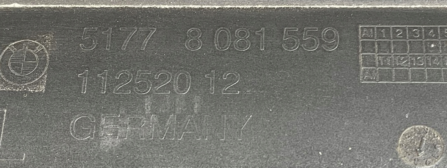 LPA348 BMW 7 G70 2022- m-packet moulding threshold left 8081559