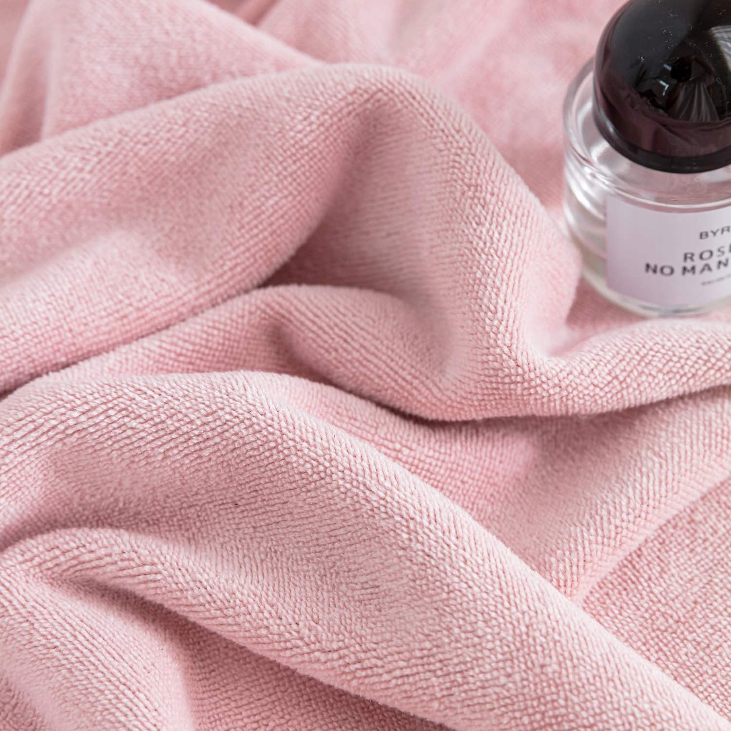 RĘCZNIK KĄPIELOWY SZYBKOSCHNĄCY Z MIKROFIBRY SPORTOWY CHŁONNY 70x140cm Marka Spod Igły i Nitki