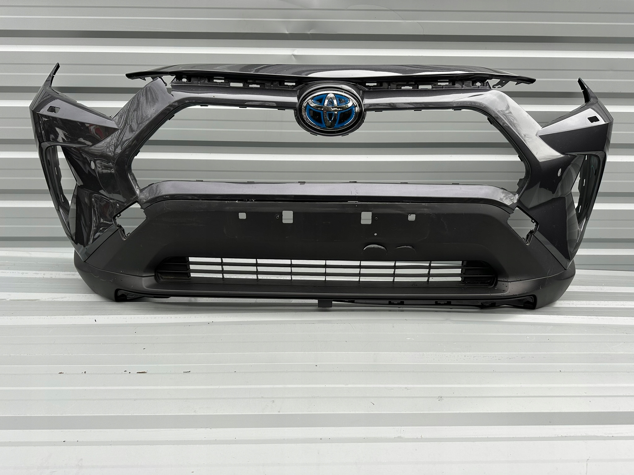 TOYOTA RAV4 V 5 18R- ZDERZAK PRZÓD PRZEDNI PRZOD PDC SPRYSK za z ...