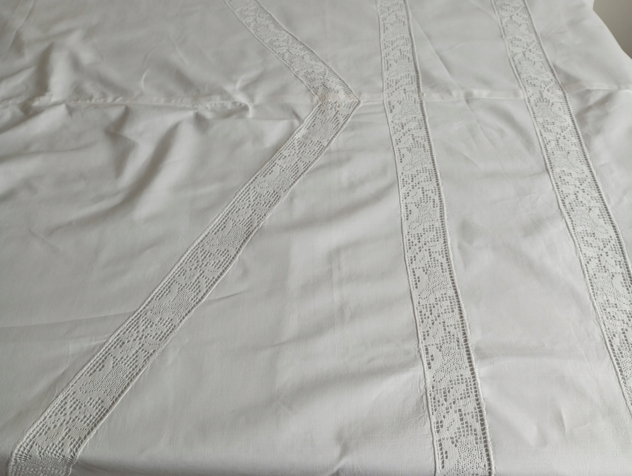 POSZWA BAWEŁNIANA Z WSTAWKAMI 206 / 151 cm.