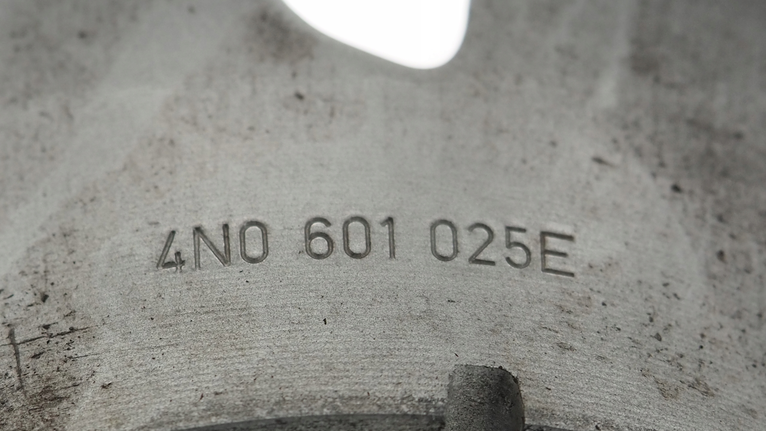 Audi disk hliníkový 20 4N0601025E