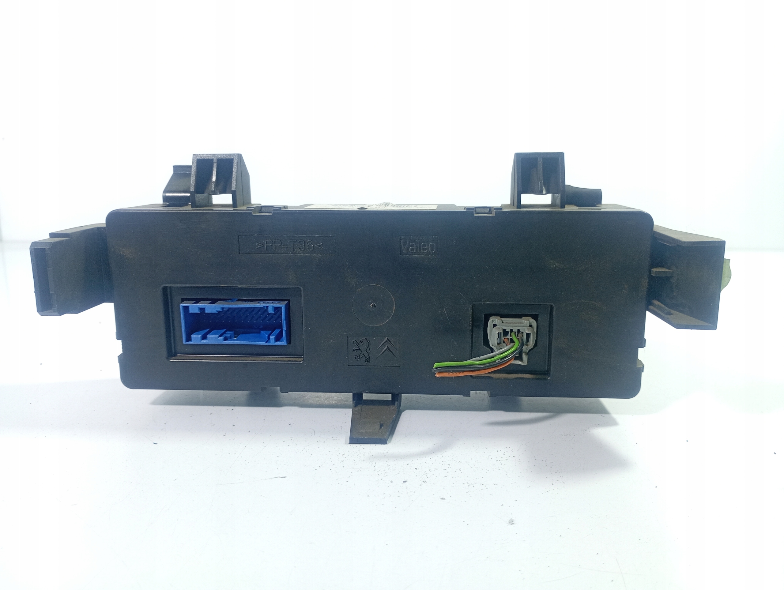 Peugeot 1007 05-09 Interrupteur Bouton Unite commande clima OE 96377775XT