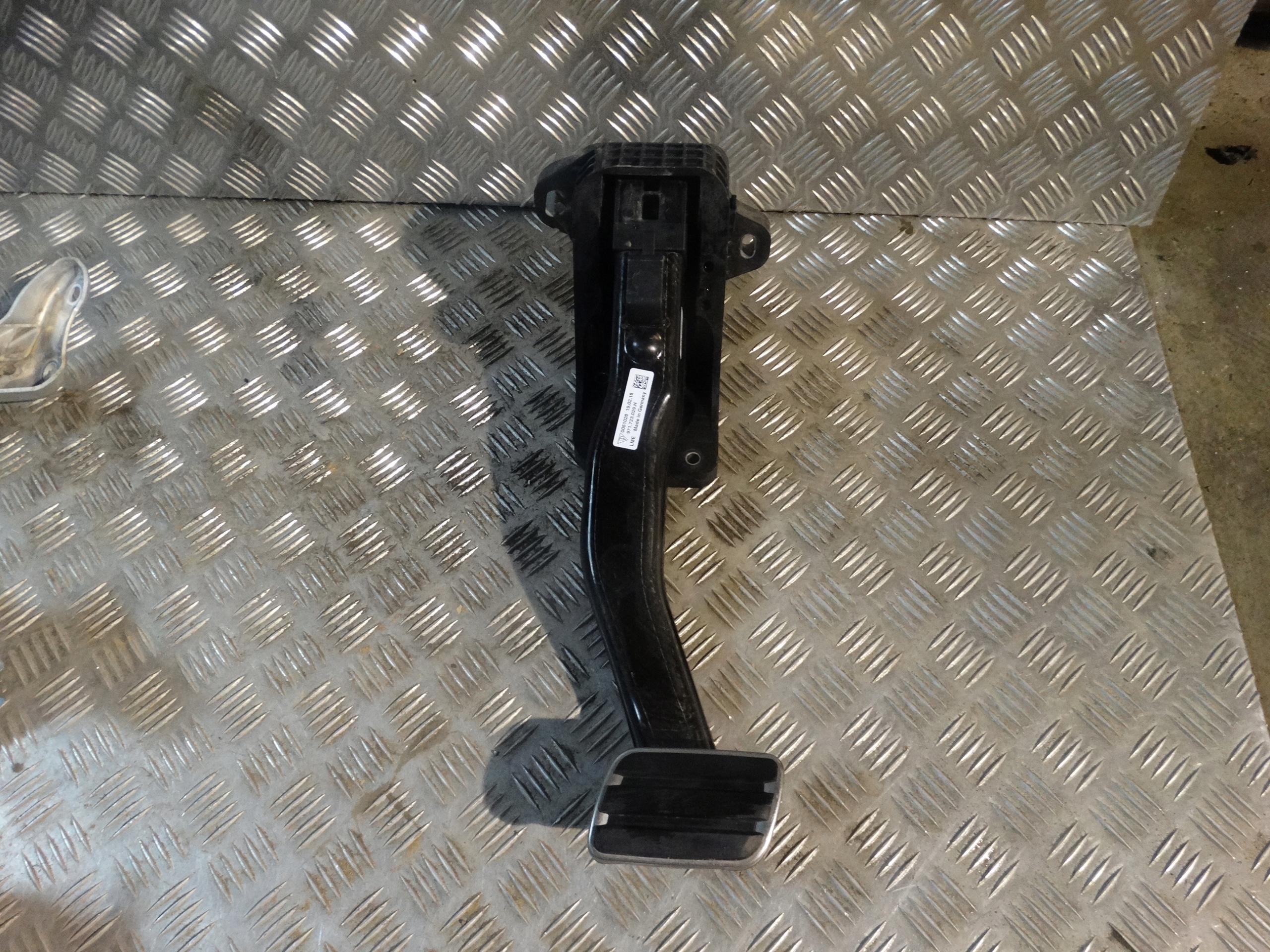 PEDAL Bremse PORSCHE PANAMERA 971 1
