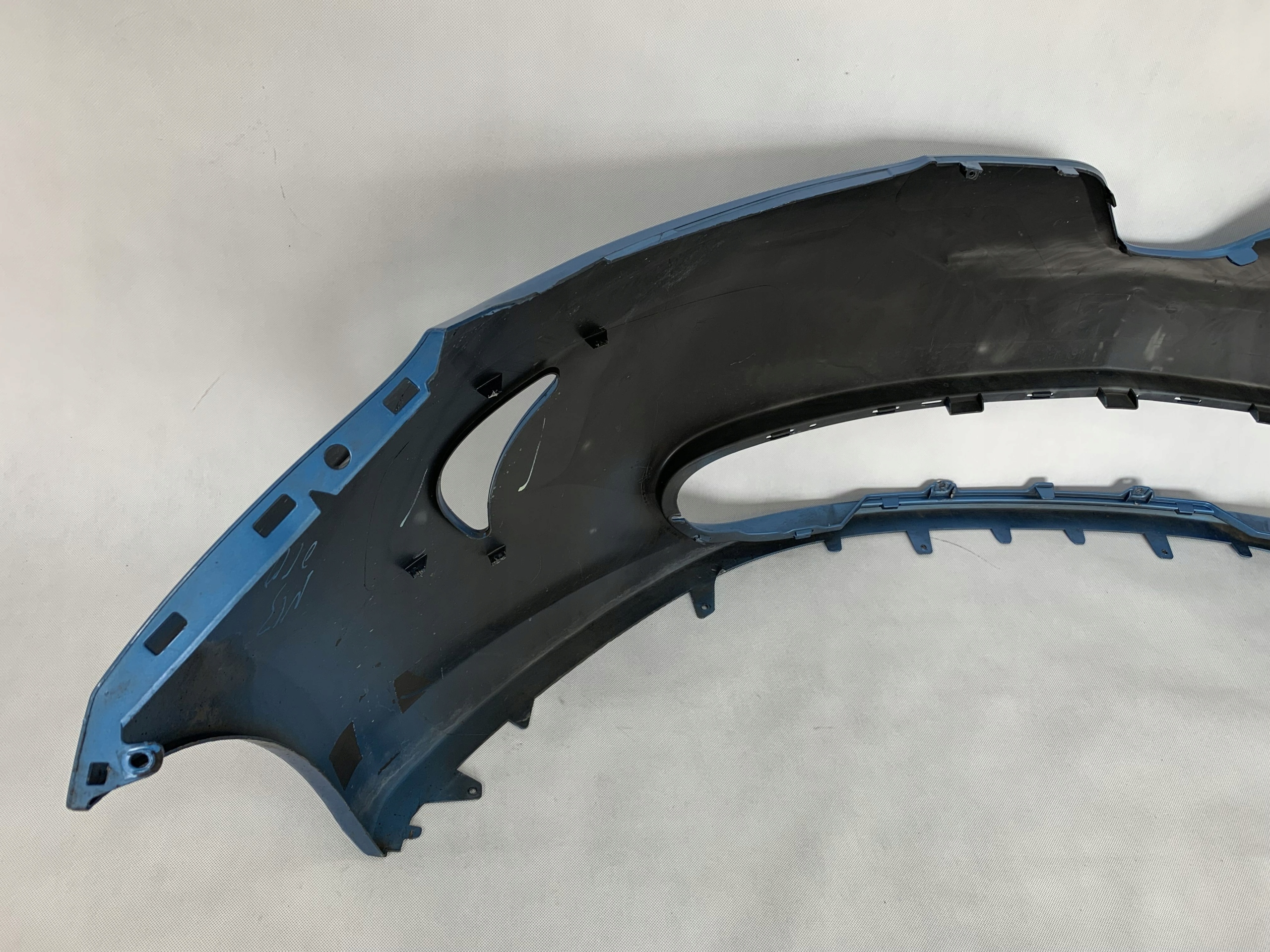 Frontstoßstange Renault Zoe 12-19r 620102855R 04.26