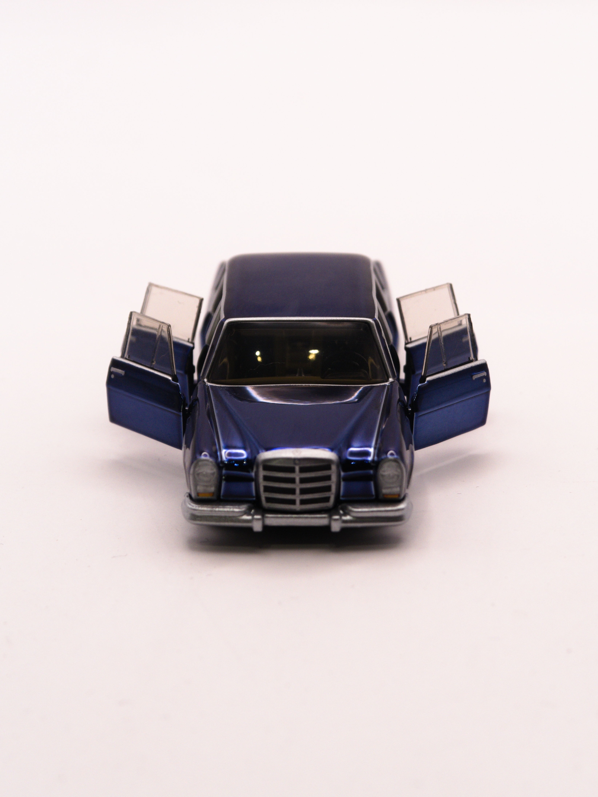 RLC Mercedes-Benz 600 新品 Hot Wheels RLC限定の1964 MERCEDES-BENZ 600 がHWCで発売！ | Hot Wheels