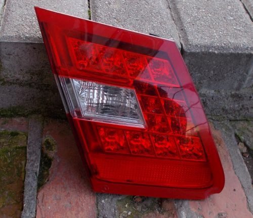 Lampa tył lewa klapa Mercedes E-Klasa W212 Sedan