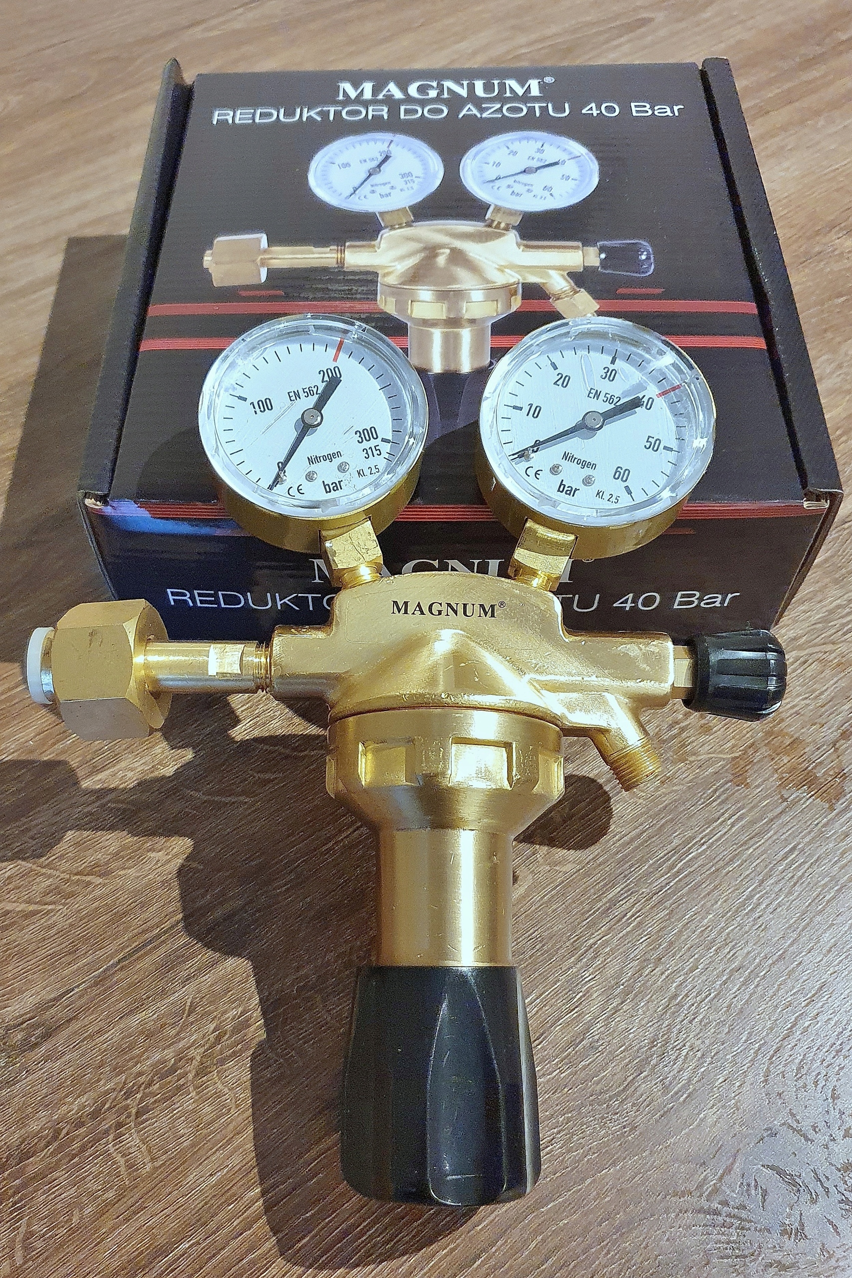 REDUKTOR BUTLOWY PROFESJONALNY MAGNUM AZOT 40 Bar Model 40