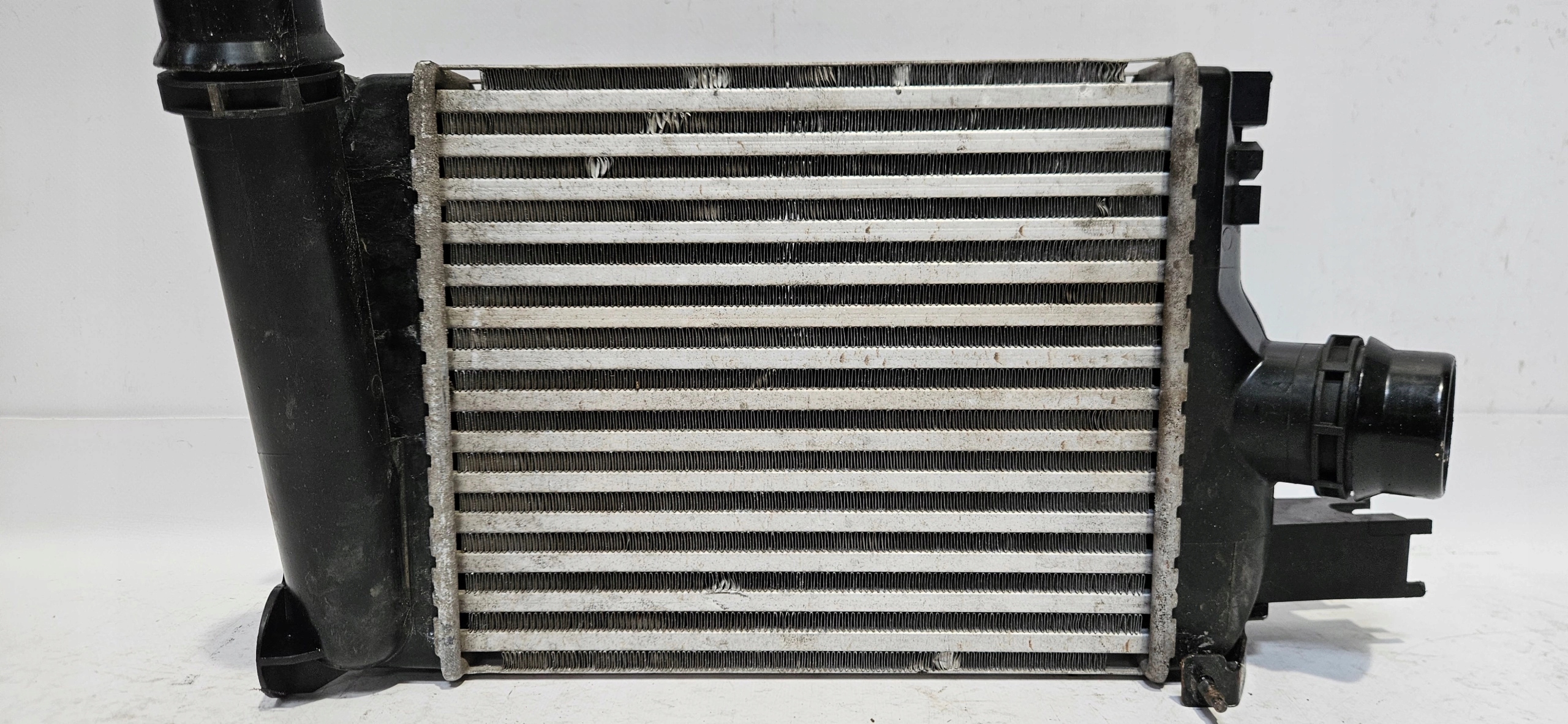 Radiatore / Raffreddatore Dell’aria radiatore intercooler RENAULT CAPTUR e